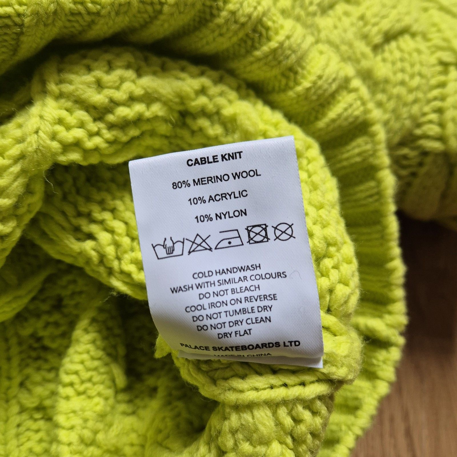 Palace Palace Cable Knit Sweater Neon Green Small FW22 Size US S / EU 44-46 / 1 - 6 Thumbnail