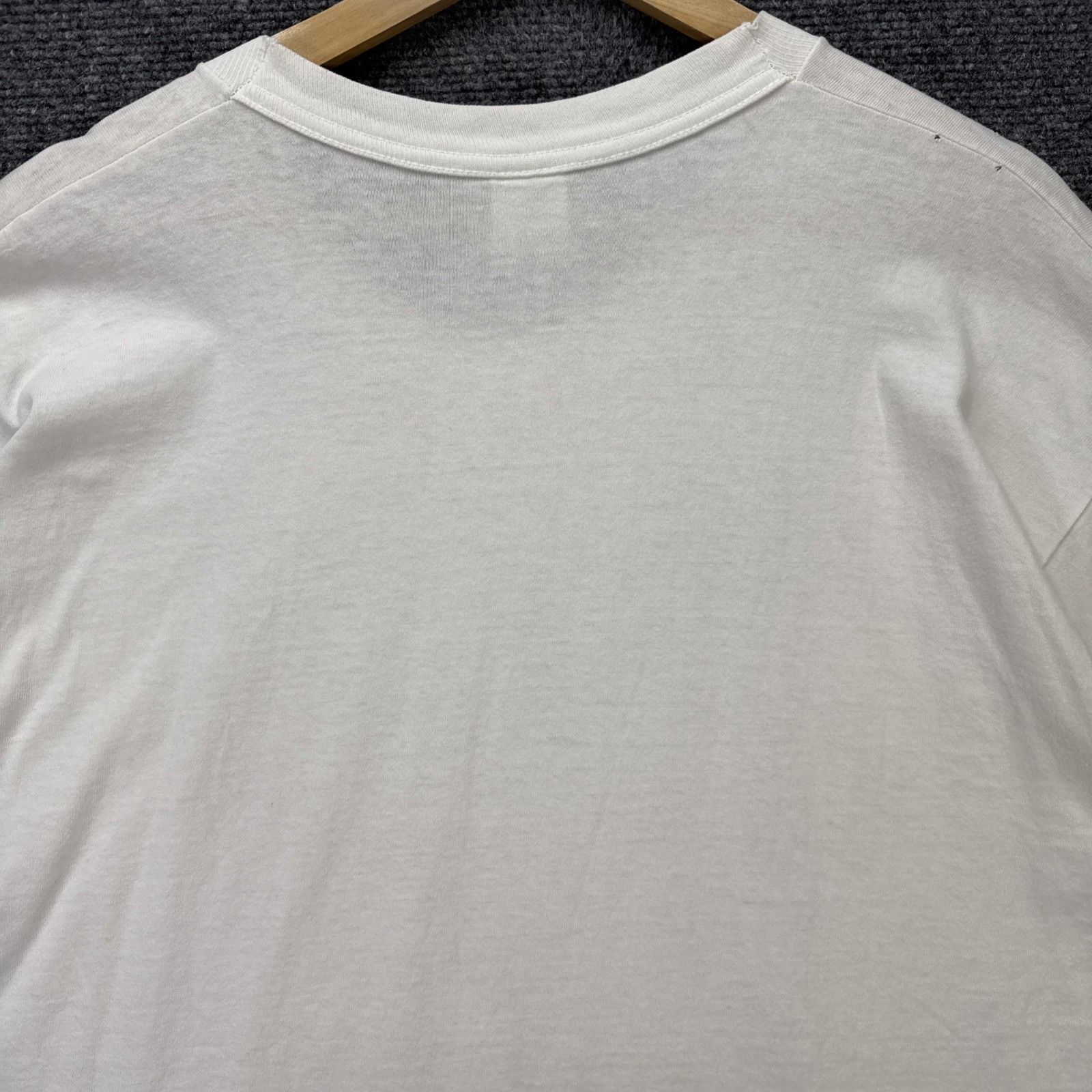 Vintage Vintage Screaming Man Shirt Mens XL White 90s Do Not Trust T Size US XL / EU 56 / 4 - 8 Thumbnail
