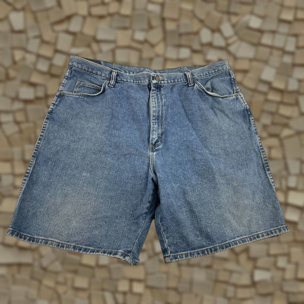 Wrangler Wrangler Shorts Men's 42 Blue Denim Pockets Bermuda Casual Travel Modern Cotton Regular Size US 42 / EU 58 - 1 Thumbnail