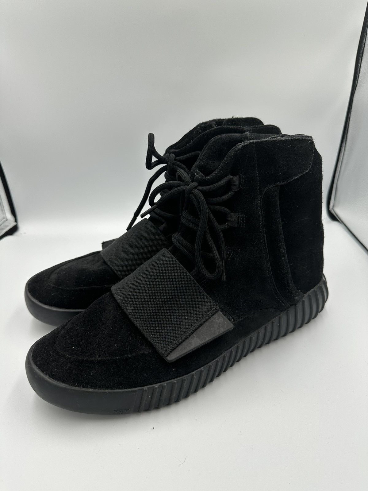 Yeezy Yeezy BOOST 750 TRIPLE BLACK Size US 13 / EU 46 - 5 Thumbnail