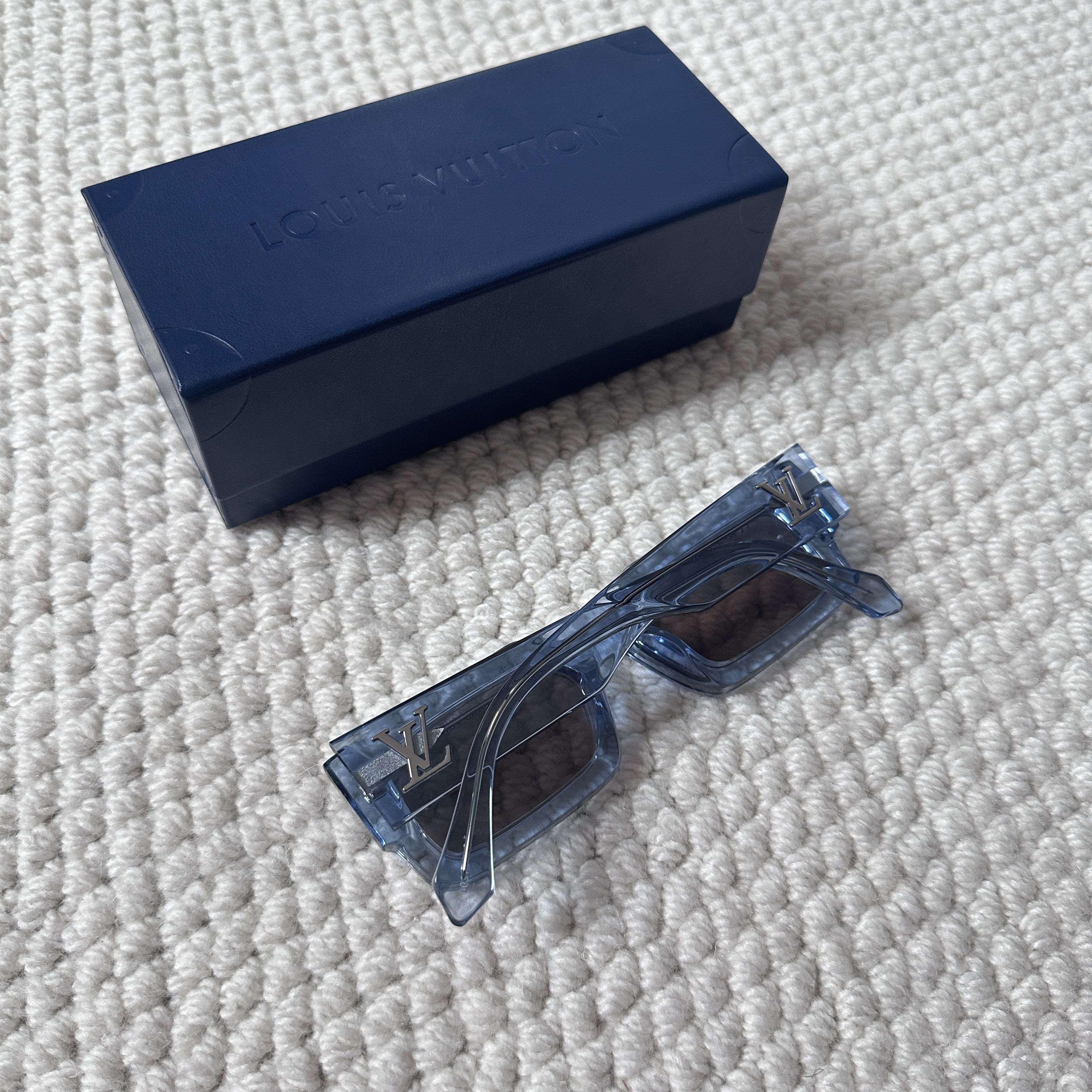 Louis Vuitton LV Clash Low Square Sunglasses Size ONE SIZE - 10 Thumbnail