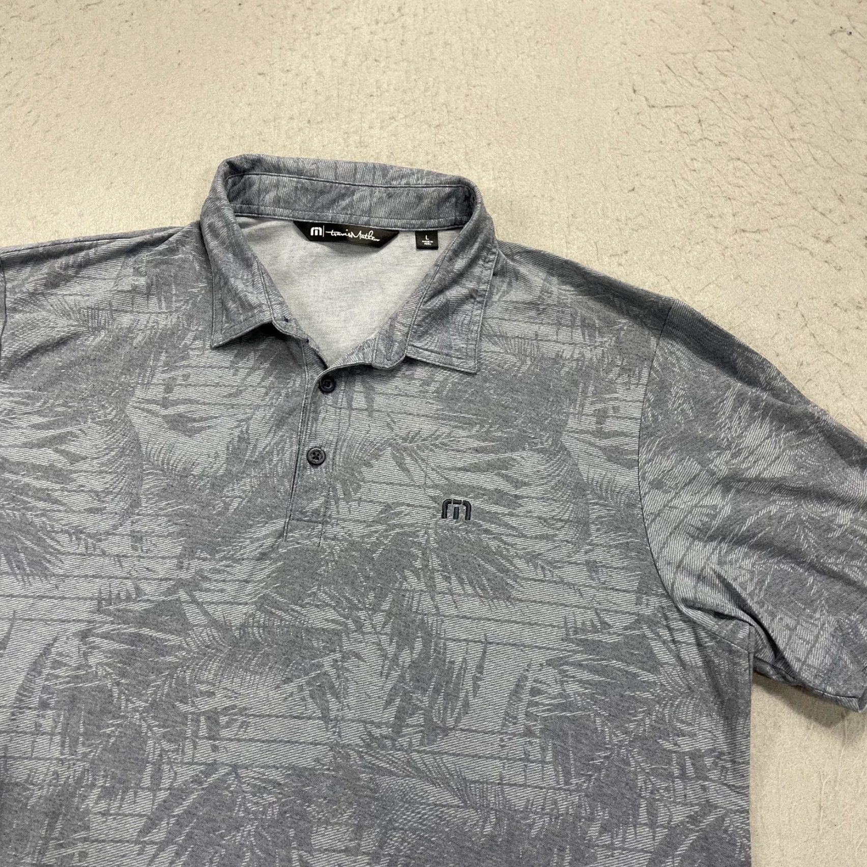 TravisMathew Travis Mathew Polo Shirt Mens L Blue Floral Leaf Golf AOP Pique Shirt Size US L / EU 52-54 / 3 - 3 Thumbnail