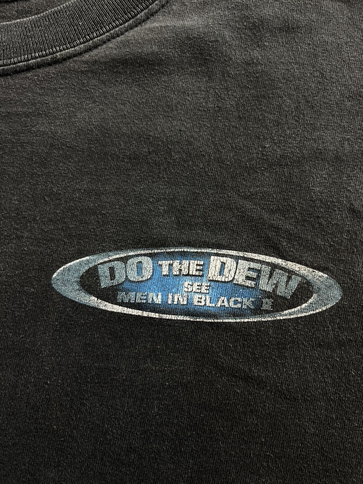 Arts & Science Vintage MEN IN BLACK 2 Do The Dew 2002’s Columbia Pictures Size US XL / EU 56 / 4 - 7 Thumbnail