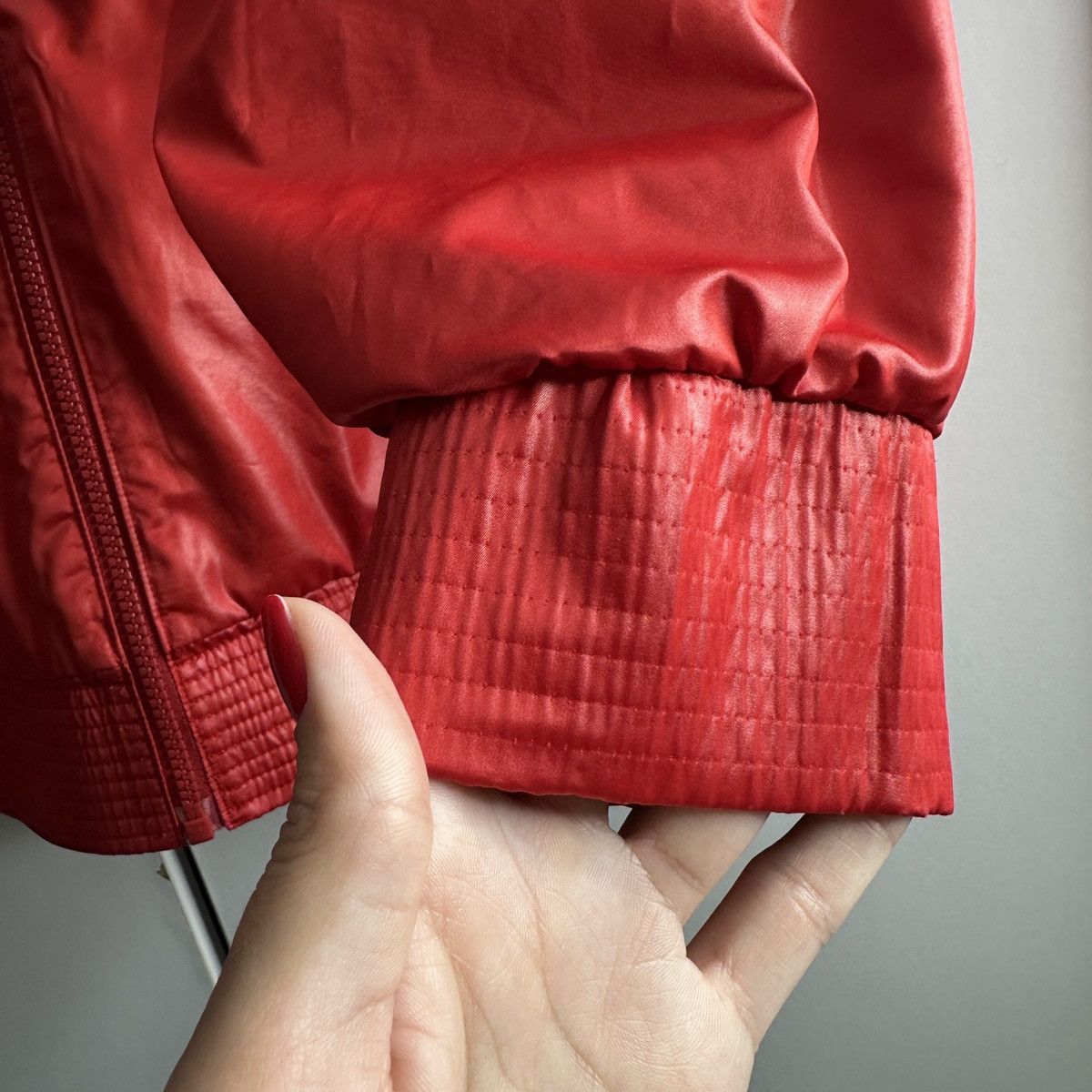 Adidas Vintage Adidas Neo Label Red Windbreaker Jacket Size S / US 4 / IT 40 - 6 Thumbnail