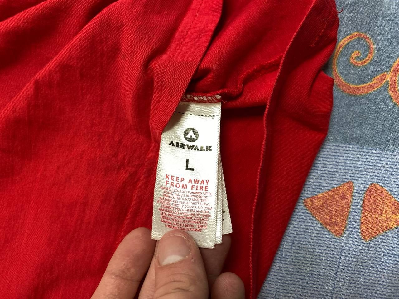 Airwalk Vintage Airwalk T-Shirt big logo Size US L / EU 52-54 / 3 - 13 Thumbnail