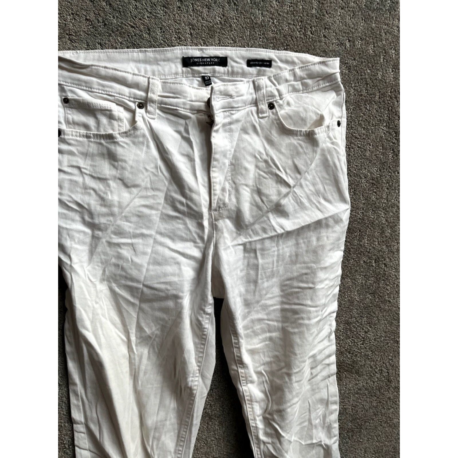 Jones New York Jones New York Lexington Capri Jeans, White Size 10 Women Size 32" / US 10 / IT 46 - 2 Thumbnail