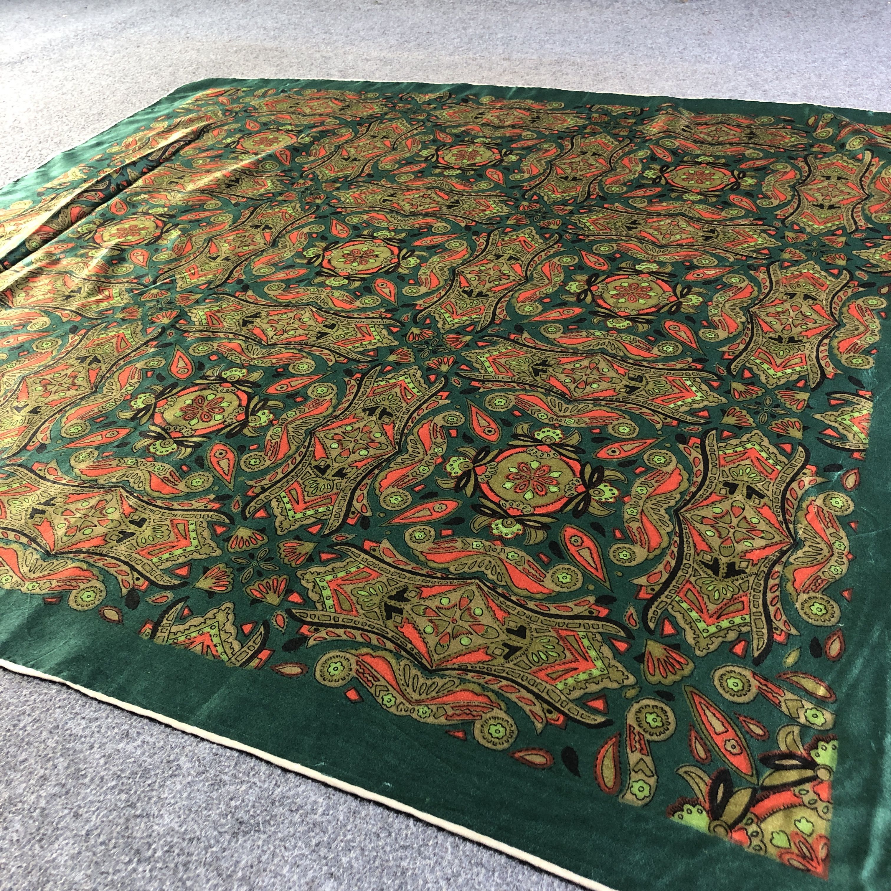 Vintage Wacoal Floral Hand Rolled Silk Scarf M972 Size ONE SIZE - 3 Thumbnail