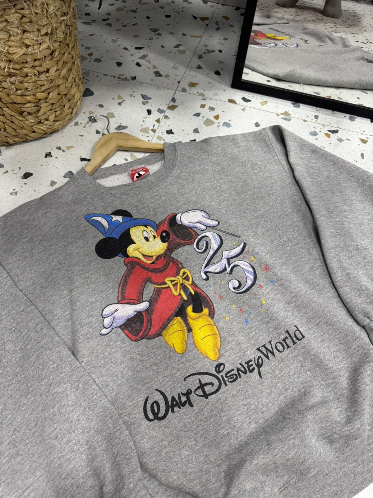 Disney Mickey Mouse wizard Disney vintage sweatshirt size XL Size US XL / EU 56 / 4 - 2 Thumbnail