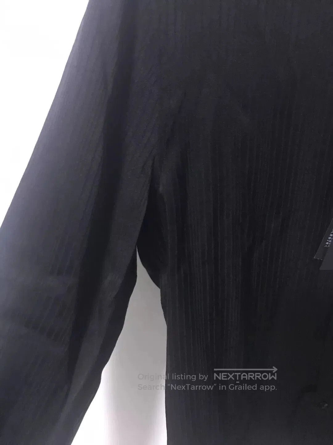 Saint Laurent Paris Saint Laurent Black Ribbed Silk Shirt. Size US M / EU 48-50 / 2 - 3 Thumbnail