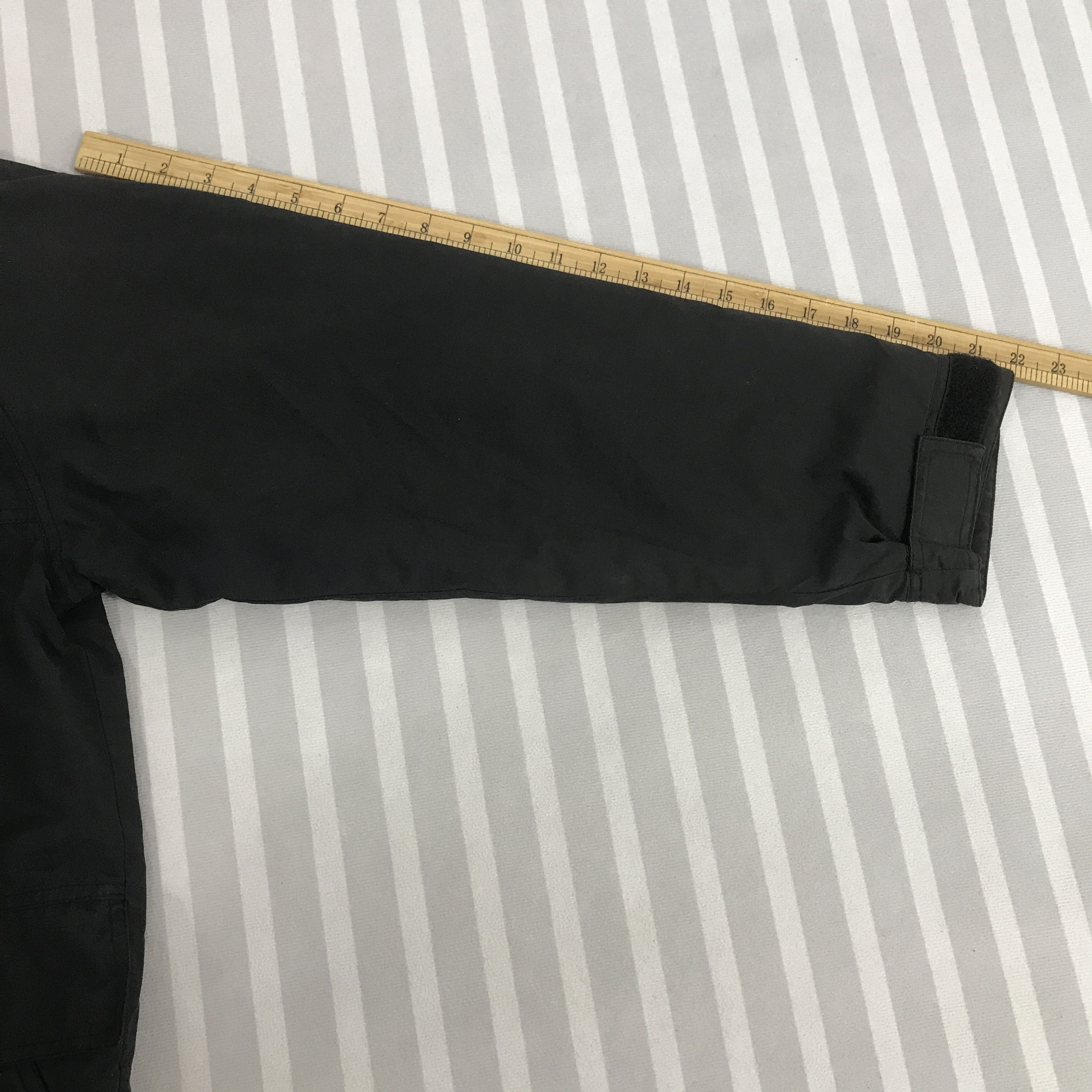 Carhartt × Vintage Vintage Carharrt black faded Jacket Size US L / EU 52-54 / 3 - 6 Thumbnail