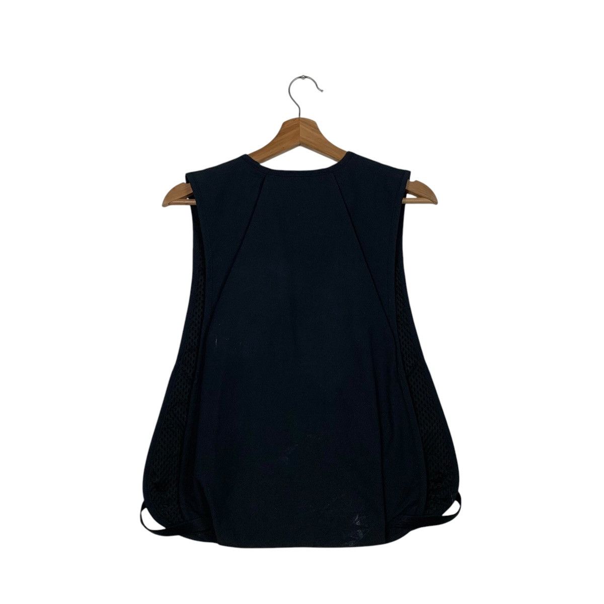 Lemaire × Uniqlo UNIQLO U LEMAIRE SPORTS VEST #2468-C111 Size L / US 10 / IT 46 - 7 Thumbnail