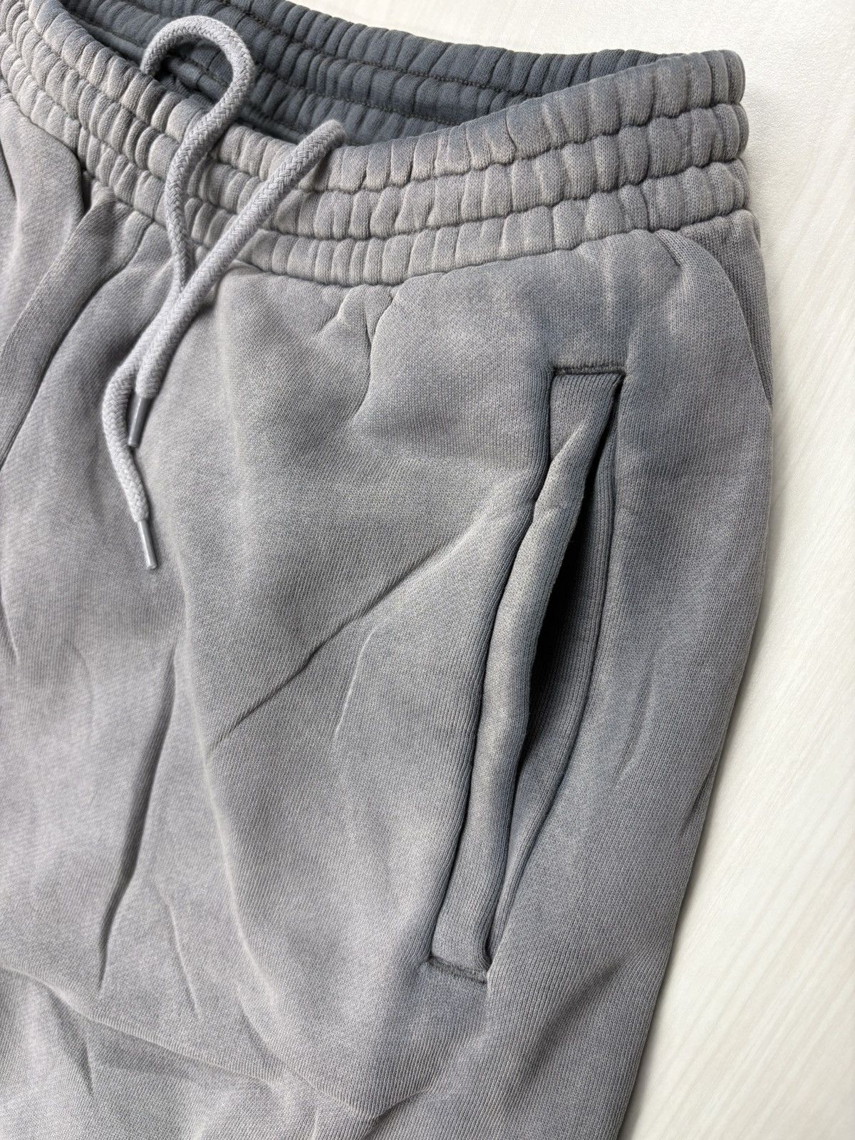 Balenciaga × Kanye West × Yeezy YZY x GAP Poetic Grey Hoodie & Sweatpants Size US L / EU 52-54 / 3 - 8 Thumbnail