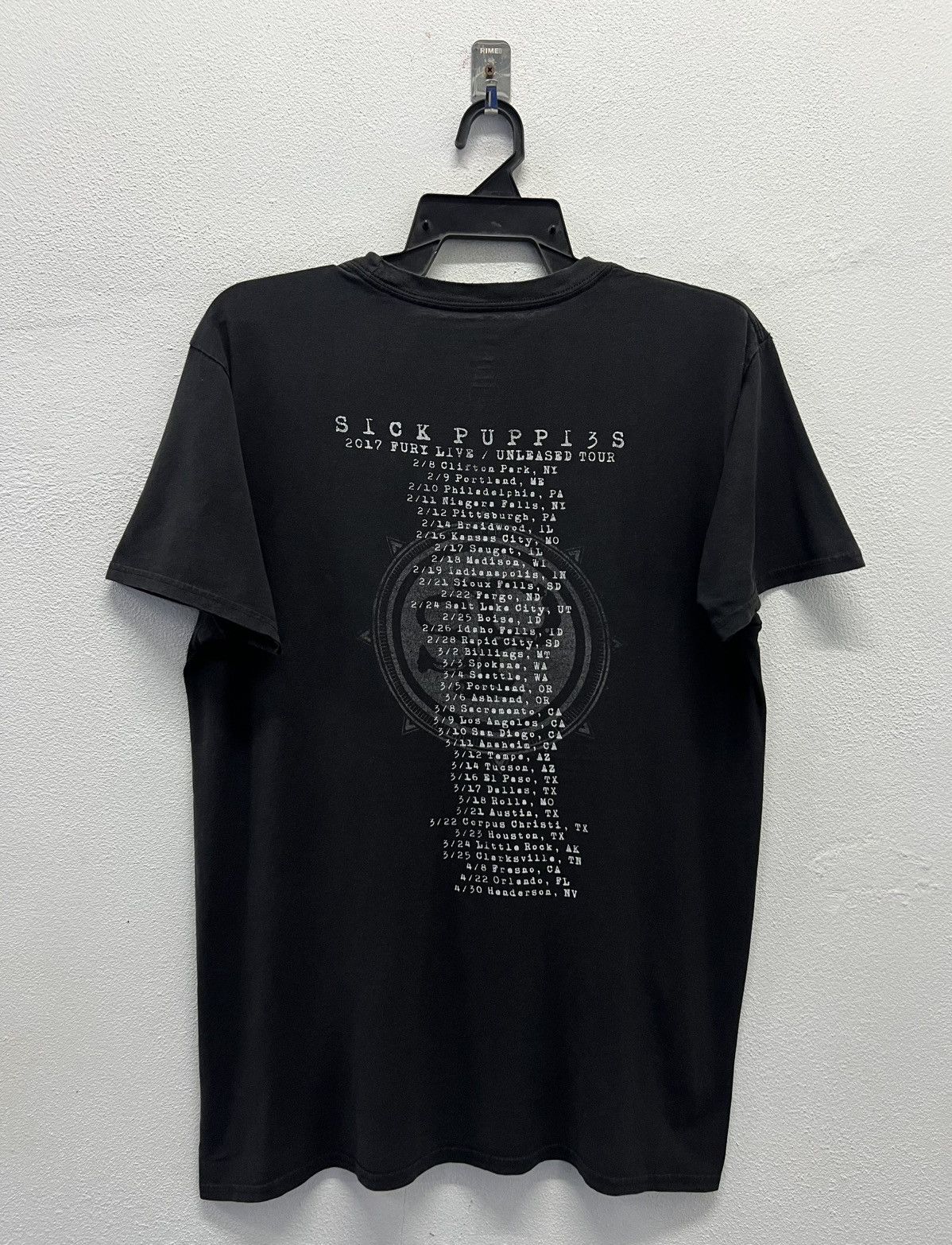 Band Tees VINTAGE SICK PUPPI3S FURY LIVE/ UNLEASED TOUR SHIRT Size US M / EU 48-50 / 2 - 2 Thumbnail