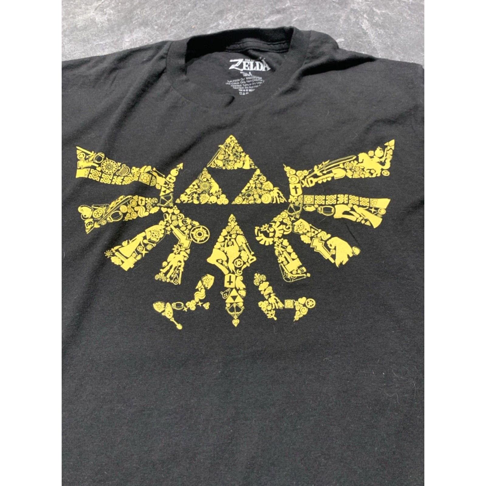 Vintage VINTAGE Legend Of Zelda T-Shirt Black Large L Mens 100% Cotton Video Game Art Nintendo Shirt Art Size US L / EU 52-54 / 3 - 3 Thumbnail