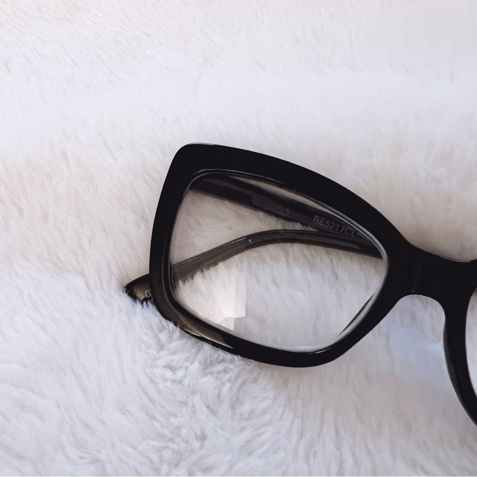 Other Leila Black Cateye Oversized Reader Glasses Size ONE SIZE - 3 Thumbnail