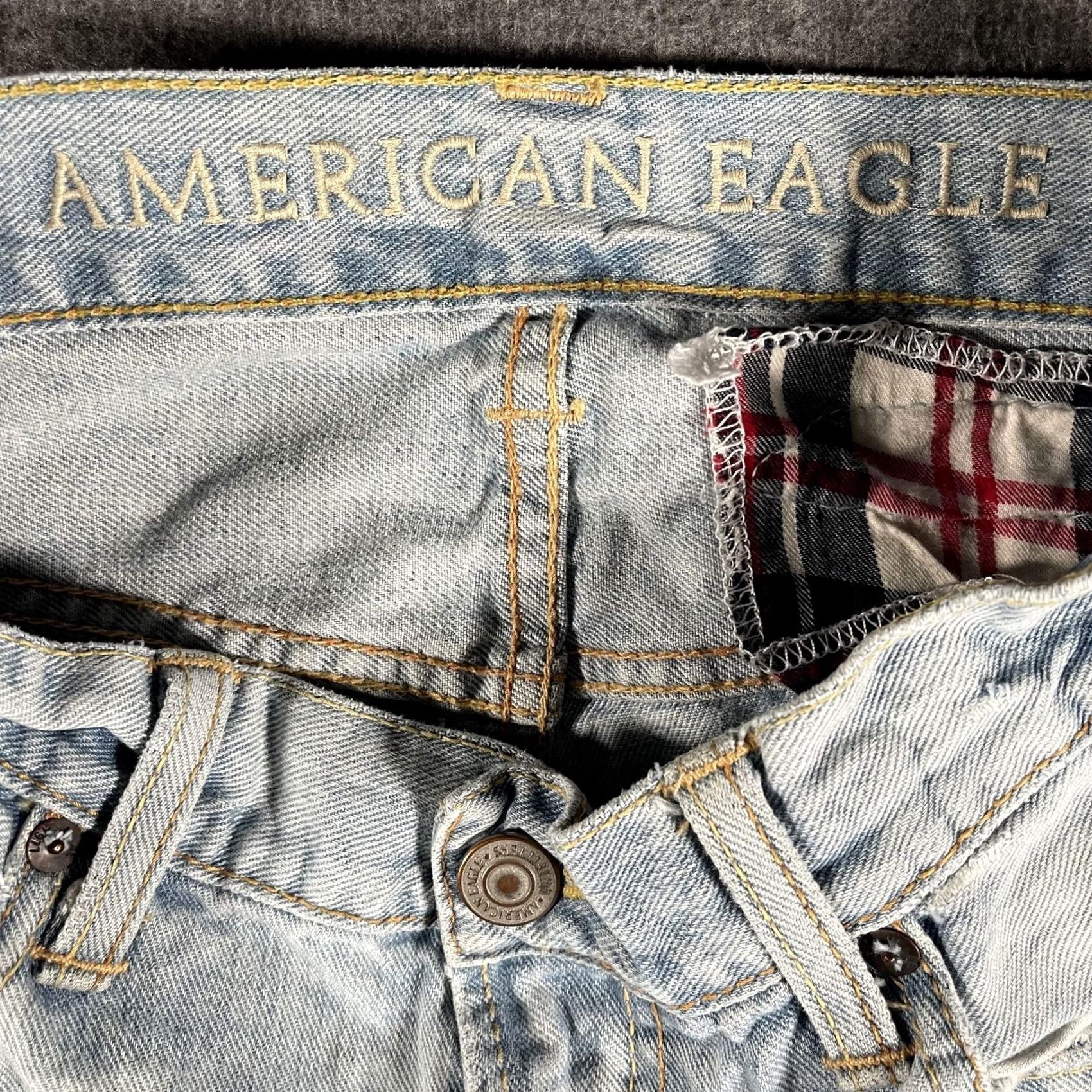 Vintage American Eagle Jeans Men's 29x29 Low Loose Relaxed Straight Distressed Plaid Patch Light Blue Denim Size US 29 - 6 Thumbnail