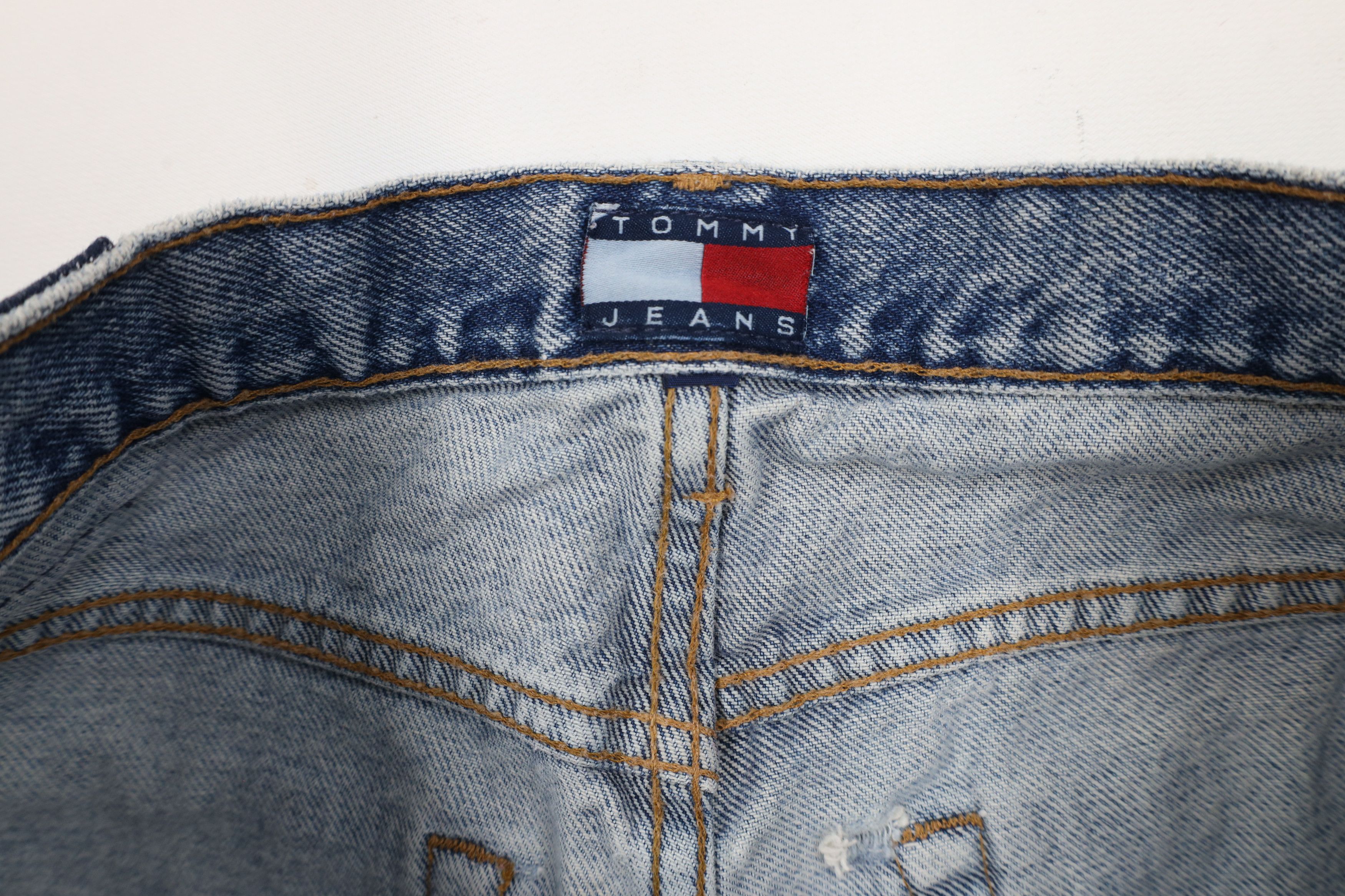 Tommy Hilfiger × Vintage Vintage 90s Tommy Hilfiger Spell Out Straight Leg Jeans USA Size US 34 / EU 50 - 10 Thumbnail