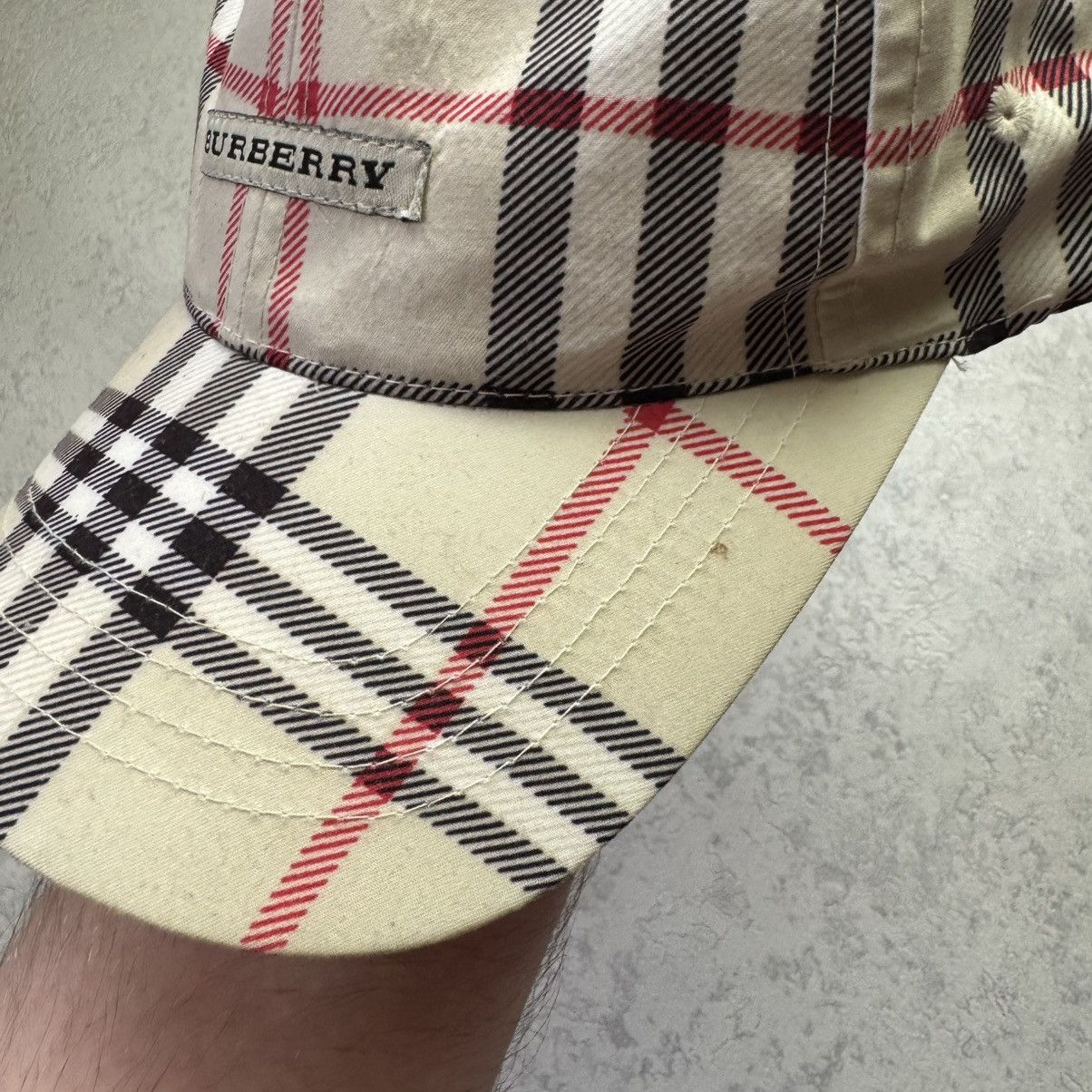 Burberry Burberry London Nova Check Cap Hat Size ONE SIZE - 10 Thumbnail