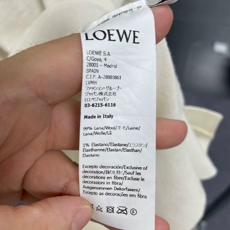Loewe LOEWE Off-white cardigan Size M / US 6-8 / IT 42-44 - 4 Thumbnail