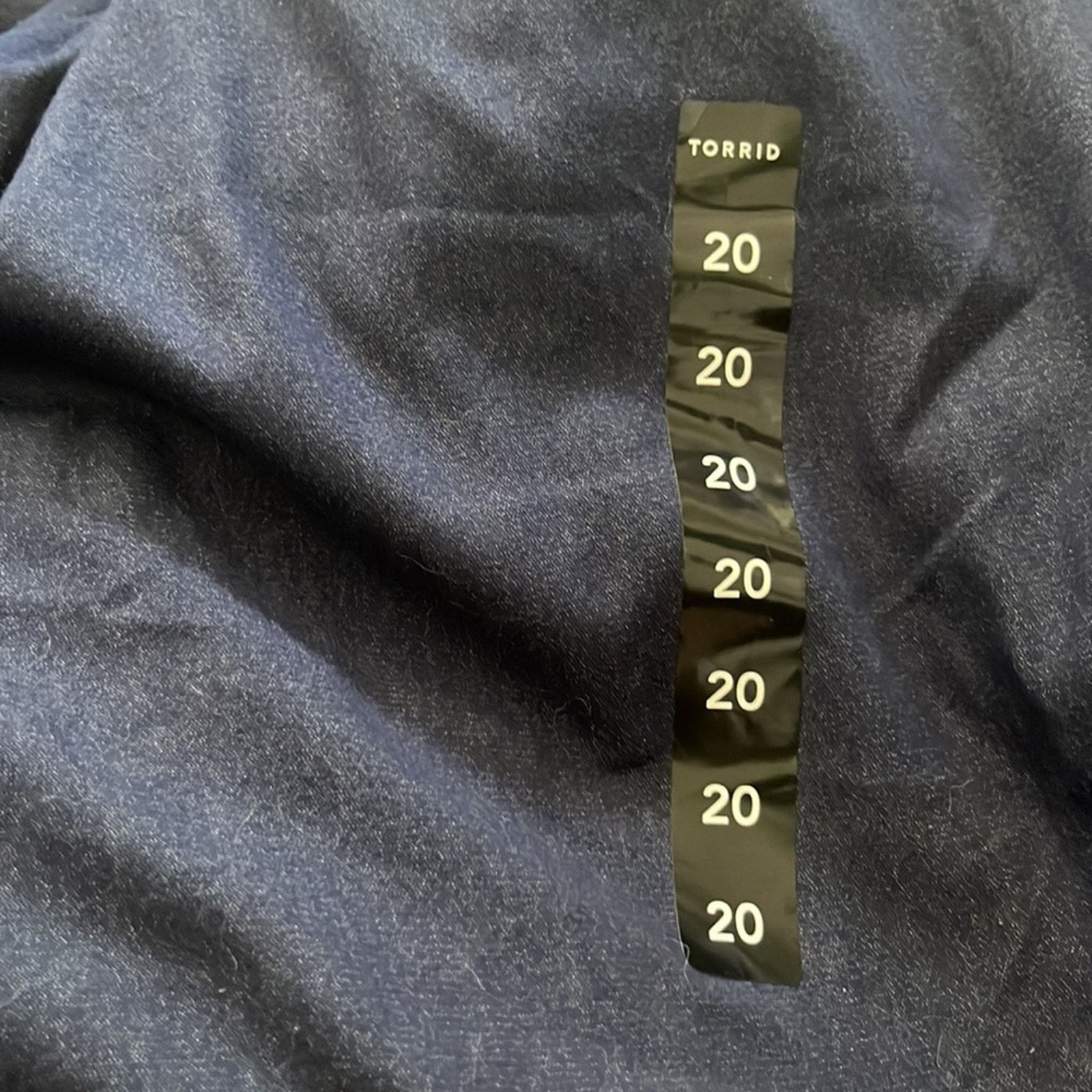 Other Torrid Crop Skinny Stretch Chambray Tie-front Pants Size 42" / US 20 - 3 Thumbnail