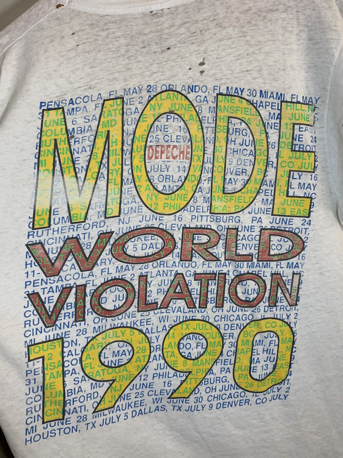 Band Tees *RARE* Vintage 1990 Depeche Mode World Violation Tour Shirt Size US L / EU 52-54 / 3 - 4 Thumbnail