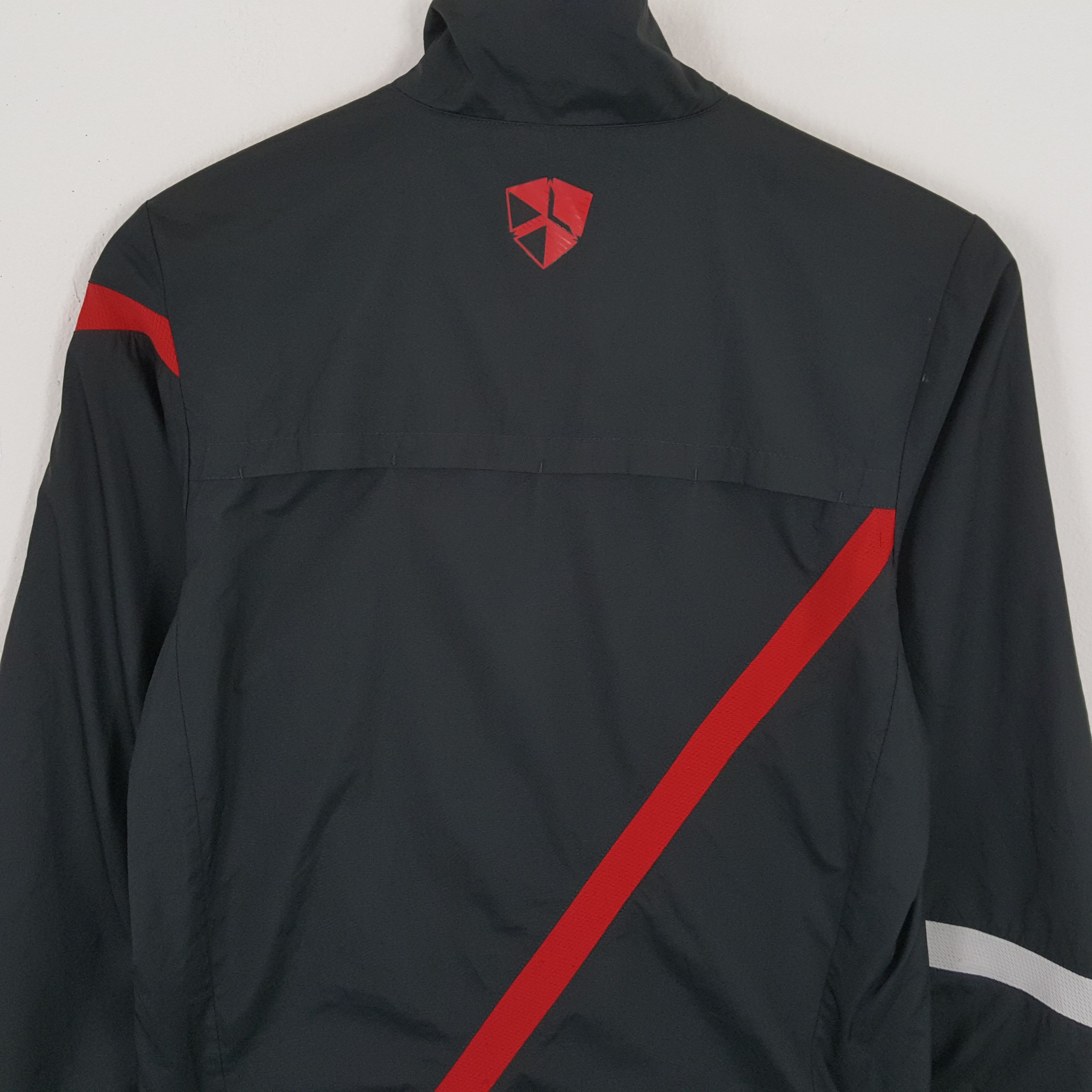 Nike × Vintage NIKE MANCHESTER UNITED Soccer Club Windbreaker Jacket Size US M / EU 48-50 / 2 - 4 Thumbnail