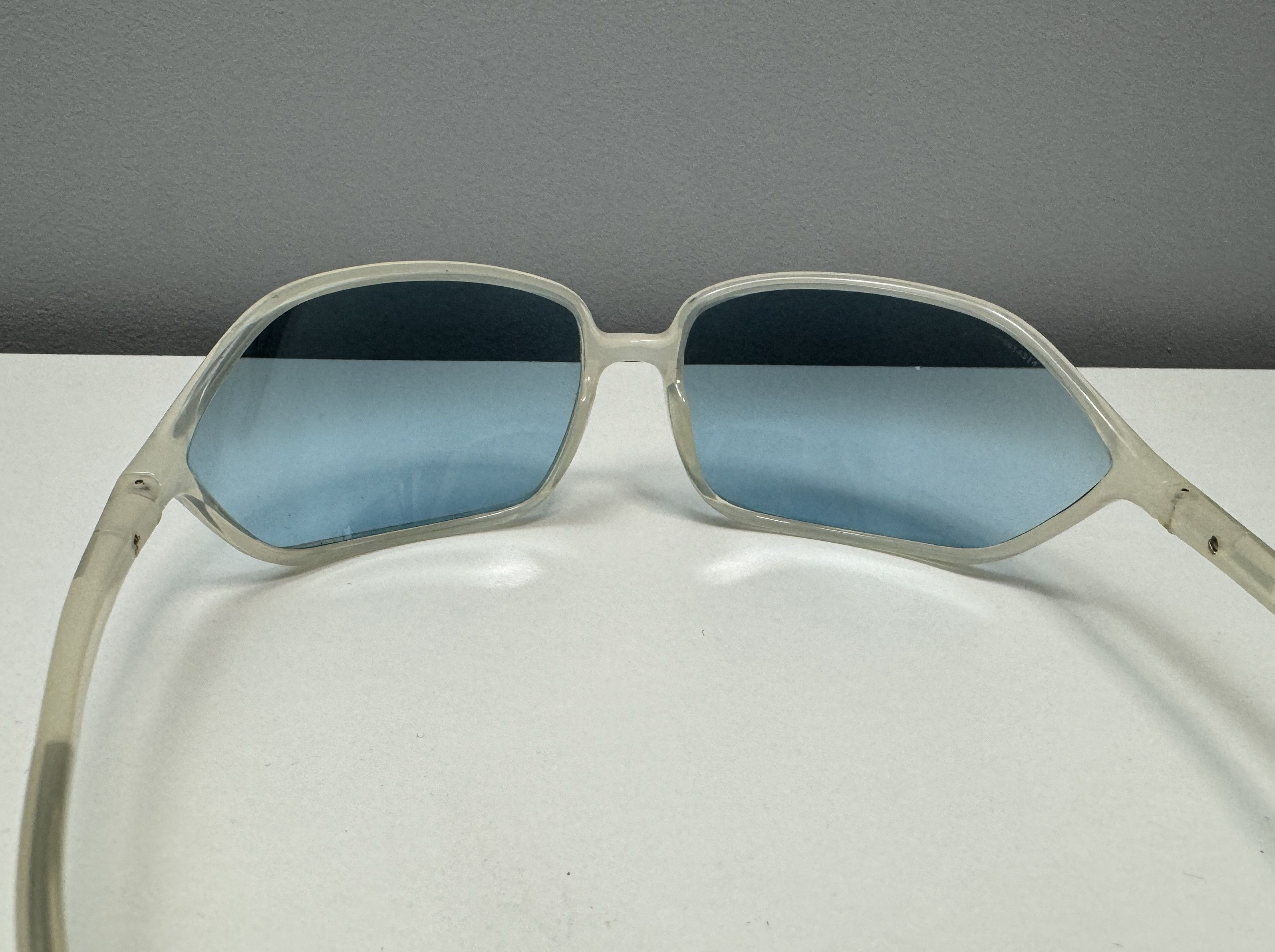 Prada Vintage 2000s Prada Sport SPR04E Sunglasses Shield Blue Y2K Size ONE SIZE - 12 Thumbnail