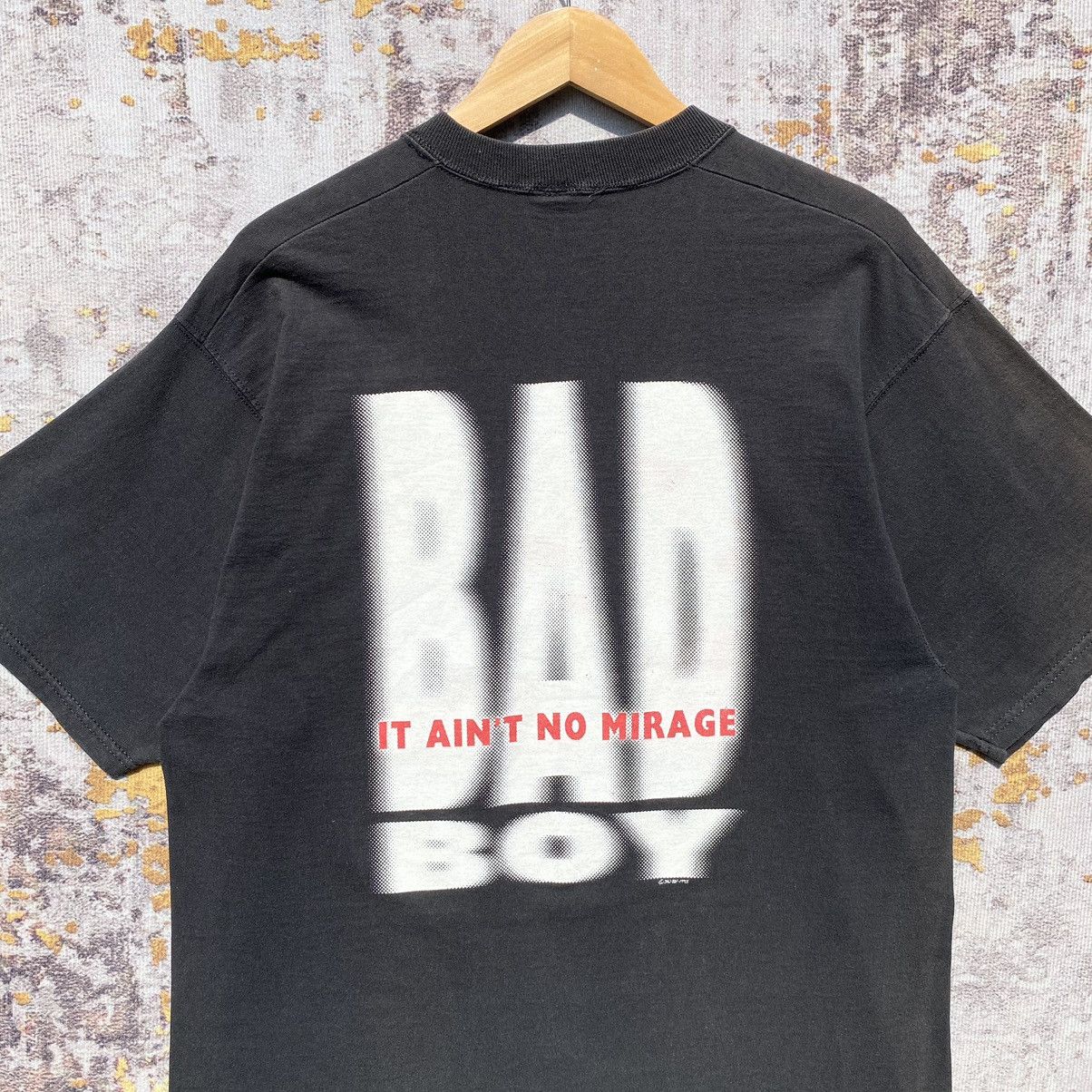 Vintage Vintage Bad Boy IT AIN’T NO MIRAGE Tee Bad Boy 1995 Sunfaded Size US M / EU 48-50 / 2 - 7 Thumbnail