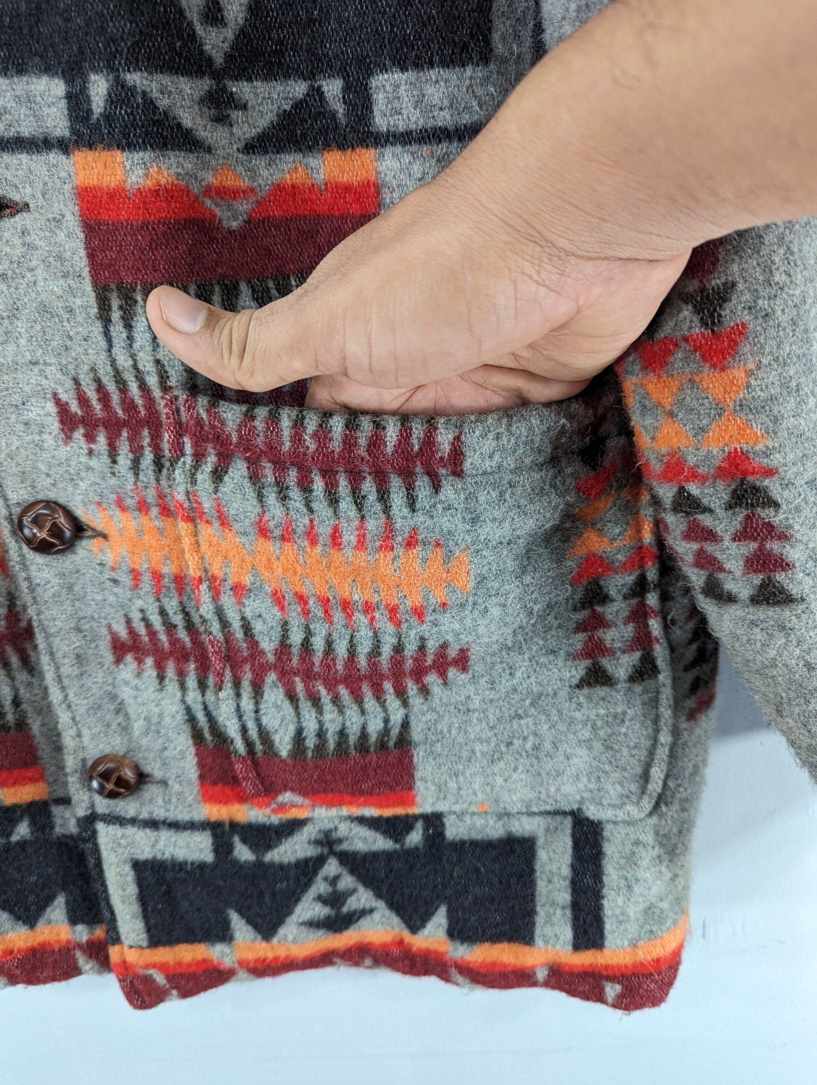 Vintage Vintage Monti Half Aztec Wool Quilted Button Jacket Size US M / EU 48-50 / 2 - 9 Thumbnail