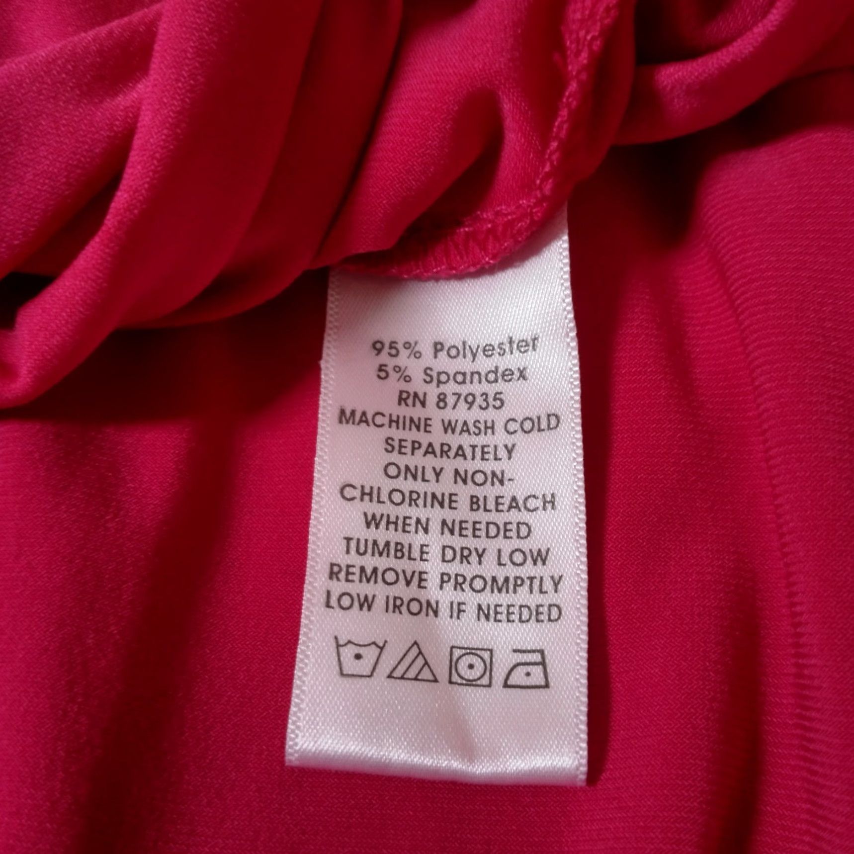 Vintage Susan Graver Shirt Small Hot Pink Liquid Knit Asymmetrical Hem 3/4 Slv Tunic Women Regular Pink Modern Classic Casual Party/Cocktail Shirt Womens Size S / US 4 / IT 40 - 7 Thumbnail