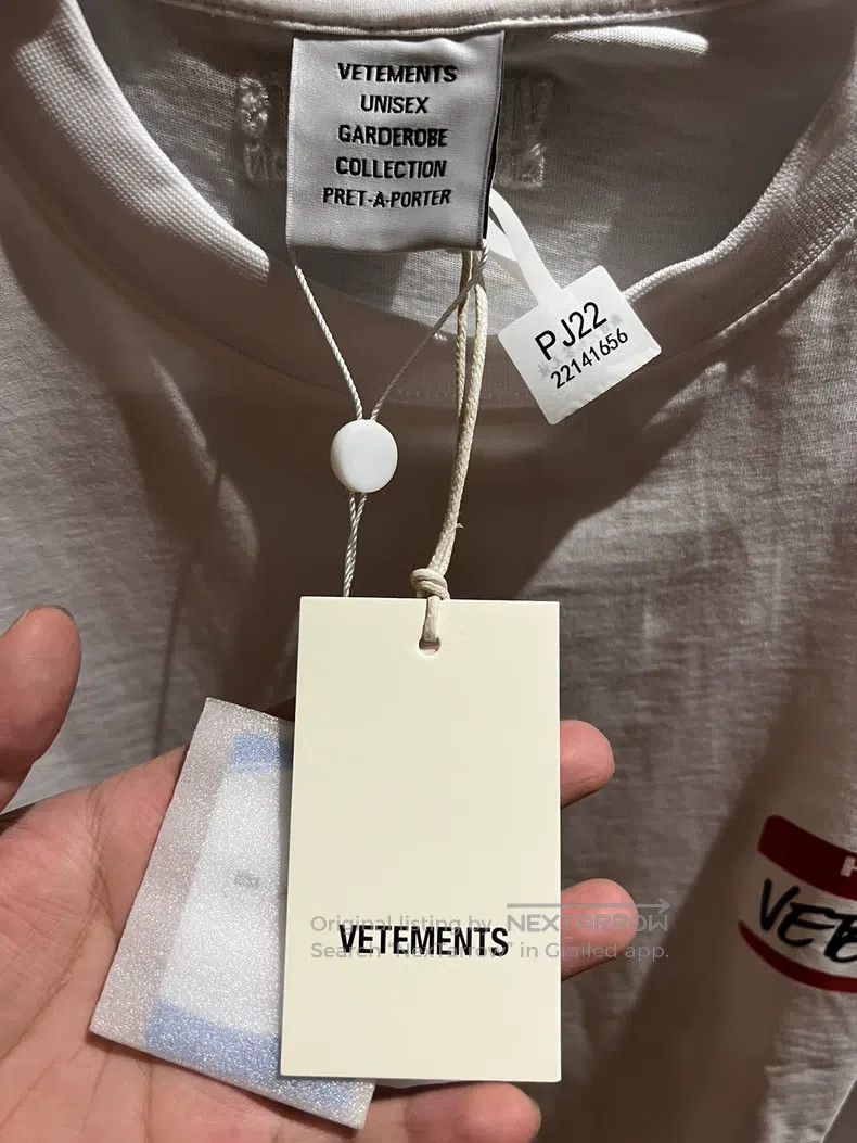 Vetements Vetements T-Shirt Size US S / EU 44-46 / 1 - 6 Thumbnail