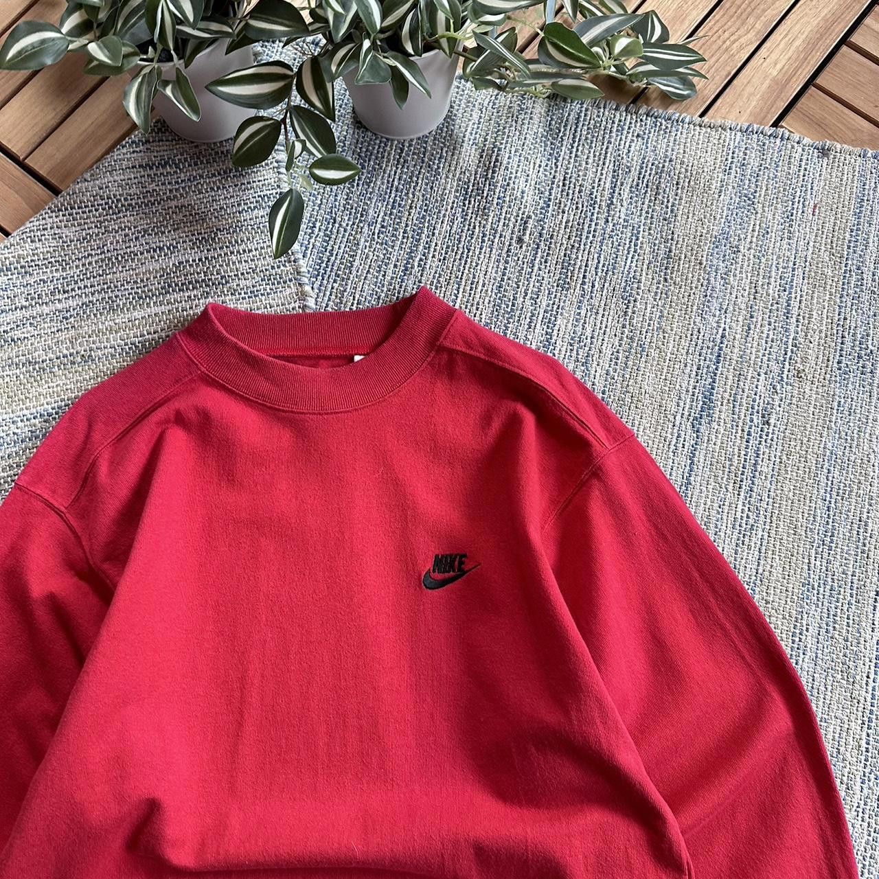 Nike Vintage Y2K Minimalistic Logo Boxy Nike Sweatshirt Size US M / EU 48-50 / 2 - 3 Thumbnail