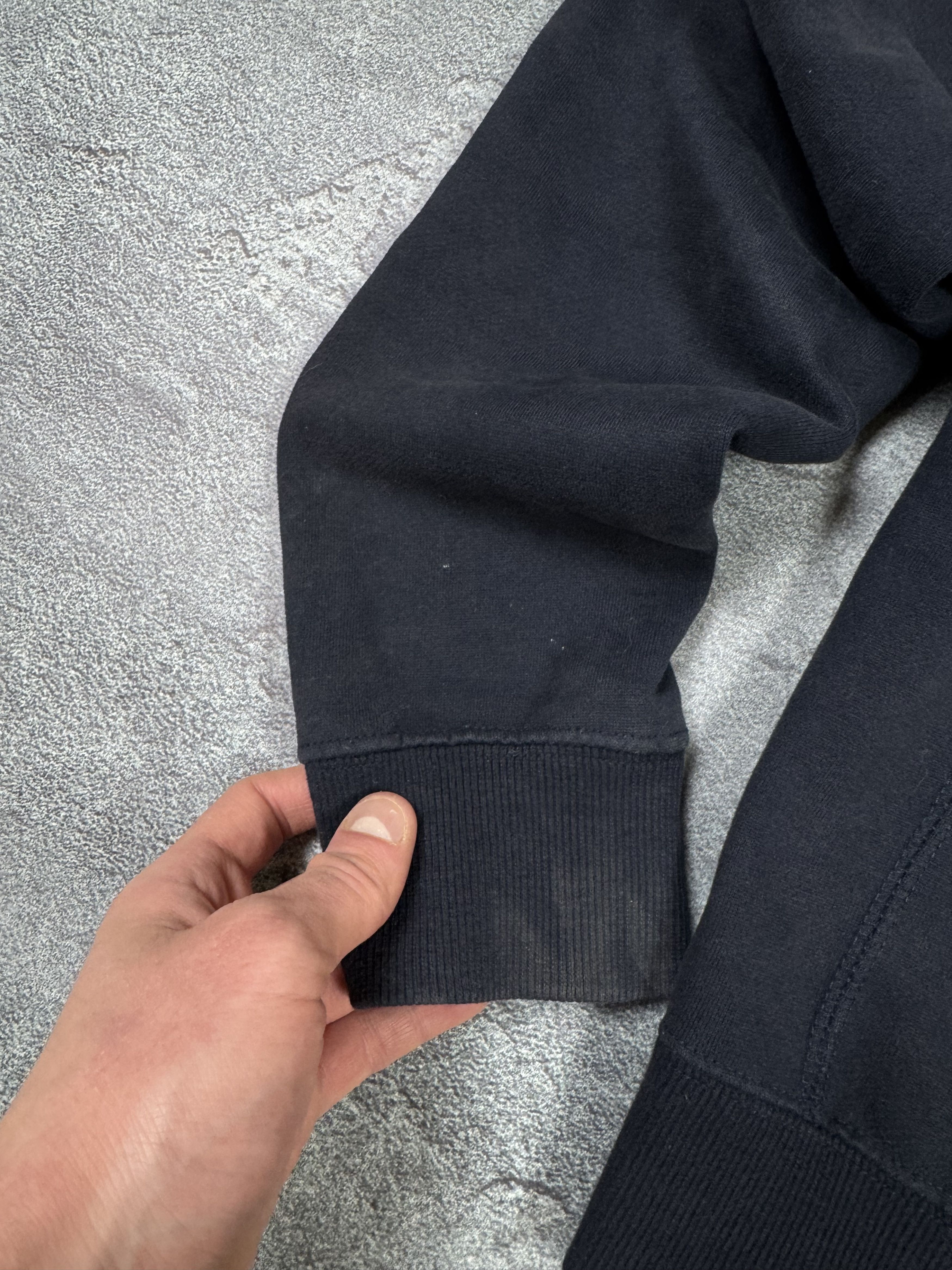 If Six Was Nine If Six Was Nine Fresh Abercrombie & Fitch Navy Hoodie Size S Size US S / EU 44-46 / 1 - 6 Thumbnail