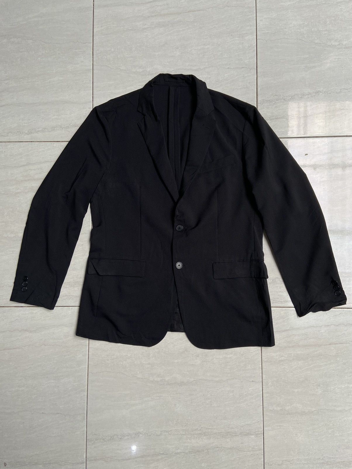 GU Black Suit/Blazer