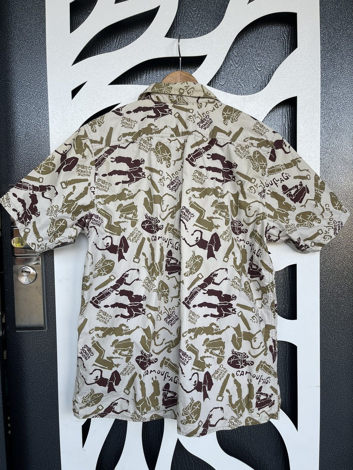 Marithe + Francois Girbaud MARITHE FRANCOIS GIRBAUD CAMO PRINT BUTTON UP SHIRT Size US M / EU 48-50 / 2 - 12 Thumbnail