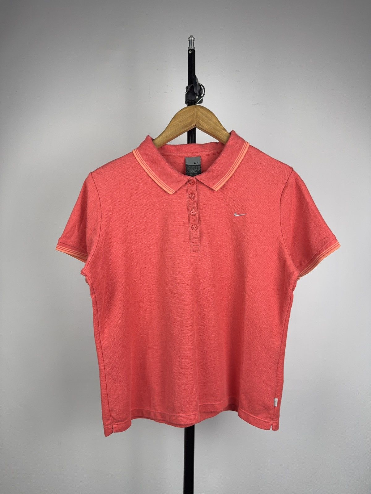 Nike 00s Retro vntg Nike Dri-Fit Swoosh Polo Shirt Coral Women Size L / US 10 / IT 46 - 1 Thumbnail