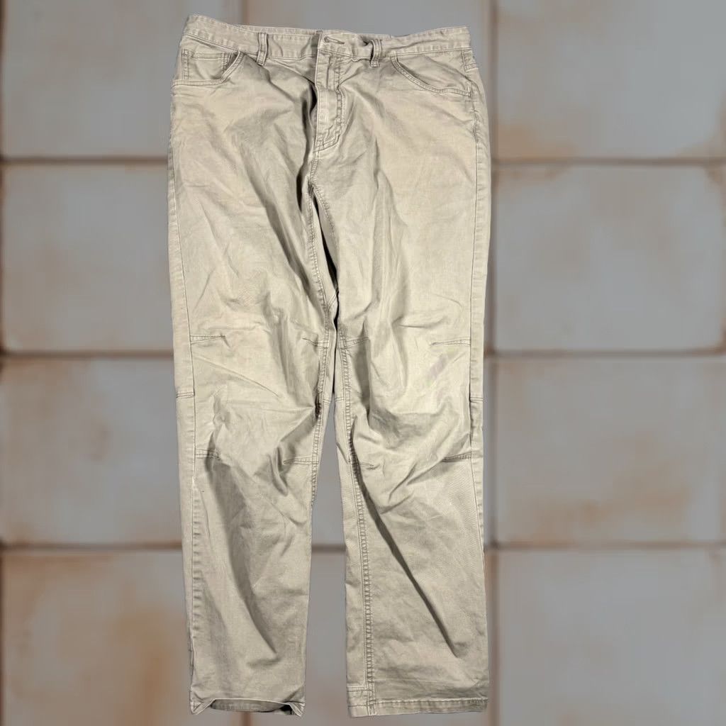 Mountain Hardwear Mountain Hardwear Pants Khaki Mens Size 36x32 Cargo Outdoor Workwear Flat Front Zipper Button Pockets Stretch Canvas Beige Size US 36 / EU 52 - 1 Thumbnail