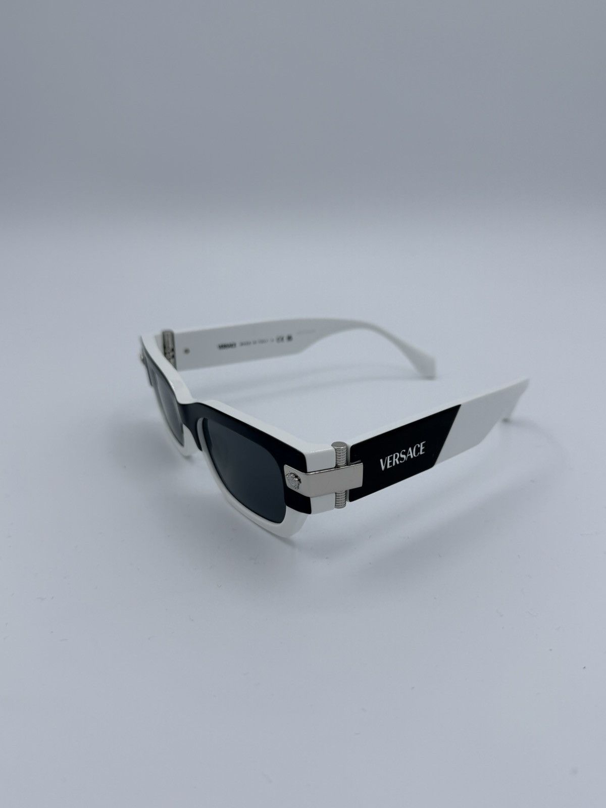 Versace Versace VE4465 Sunglasses Size ONE SIZE - 3 Thumbnail