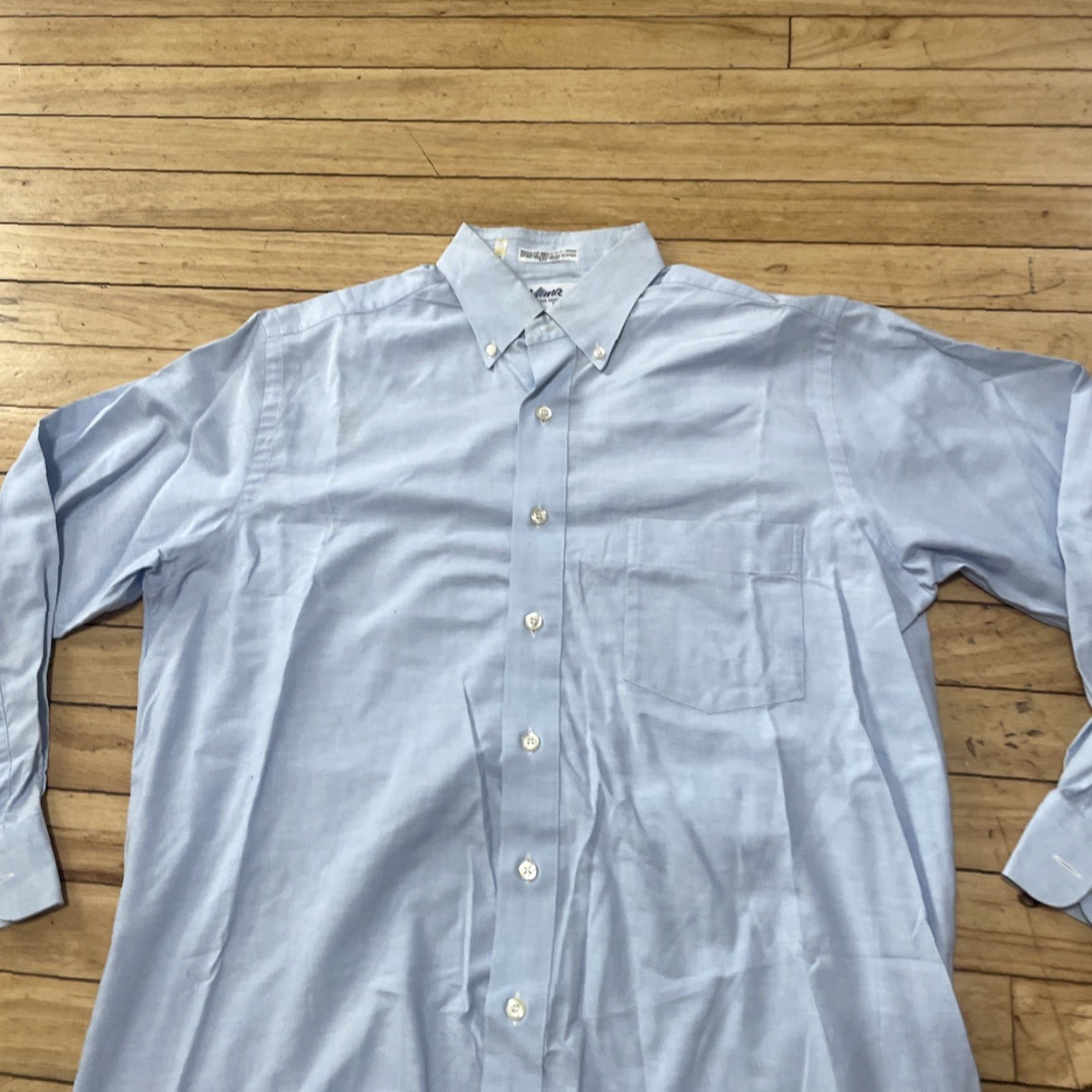 Vintage VINTAGE NAMA BEVERLY HILLS Dress Shirt VTG 90s Men L Blue Oxford 44" Button-Up Size 40R - 4 Thumbnail