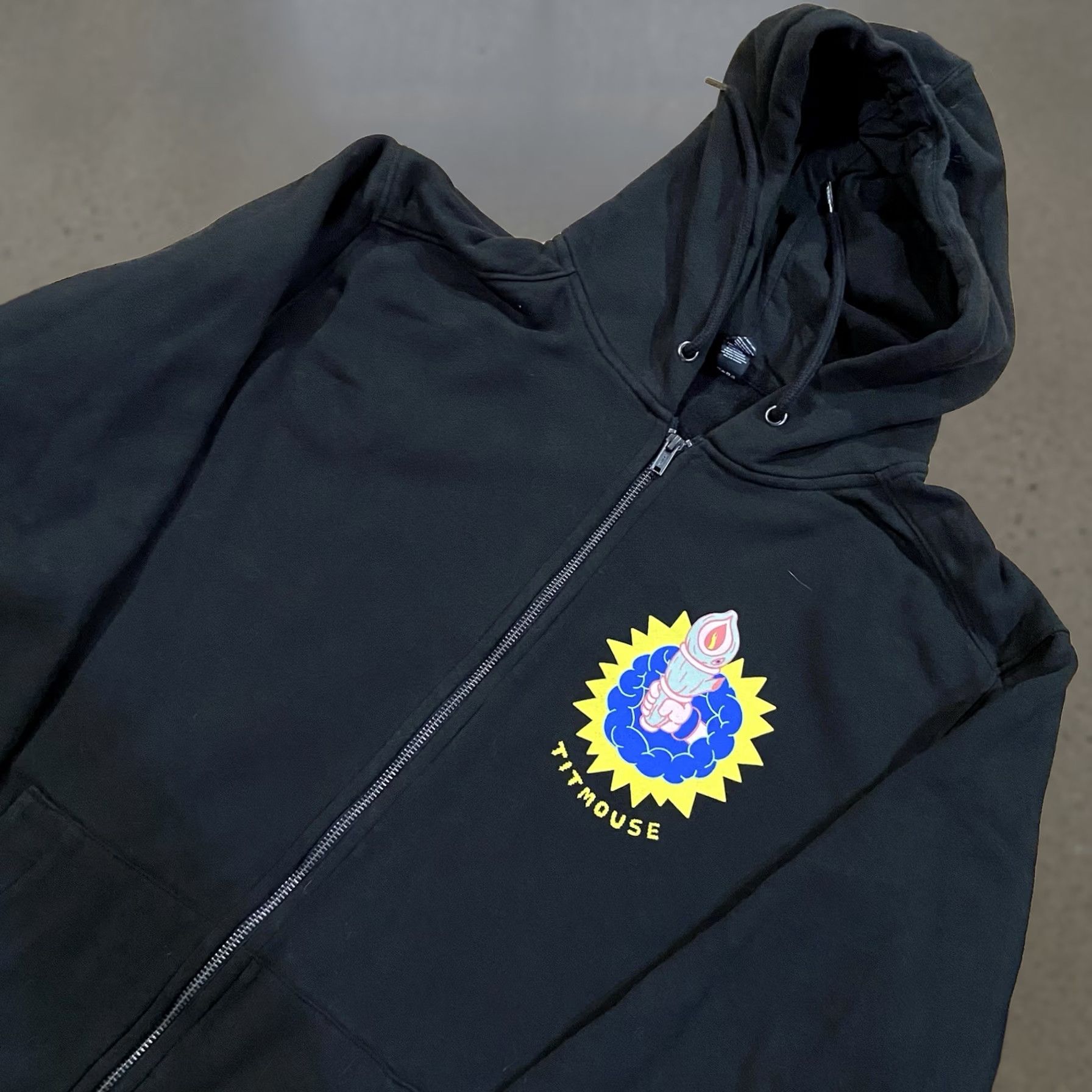 Vintage Titmouse Hoodie Men’s 2XL Staff Exclusive Animation Rick and Morty Black Zip Up Jacket Mens Baseball 2XL Size US XXL / EU 58 / 5 - 1 Thumbnail
