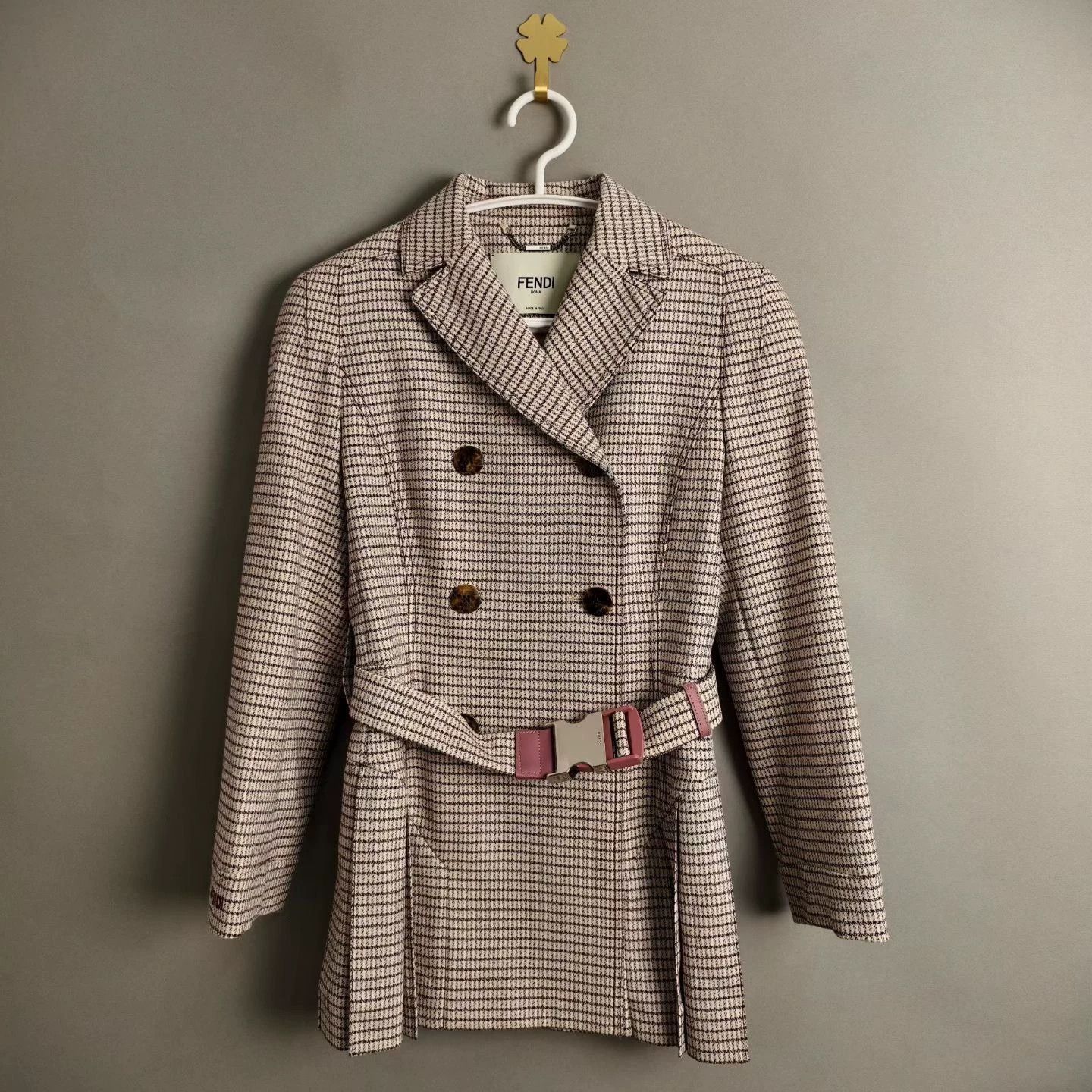 Fendi FENDI pink houndstooth waist-cinched blazer 36 Size XS / US 0-2 / IT 36-38 - 1 Thumbnail
