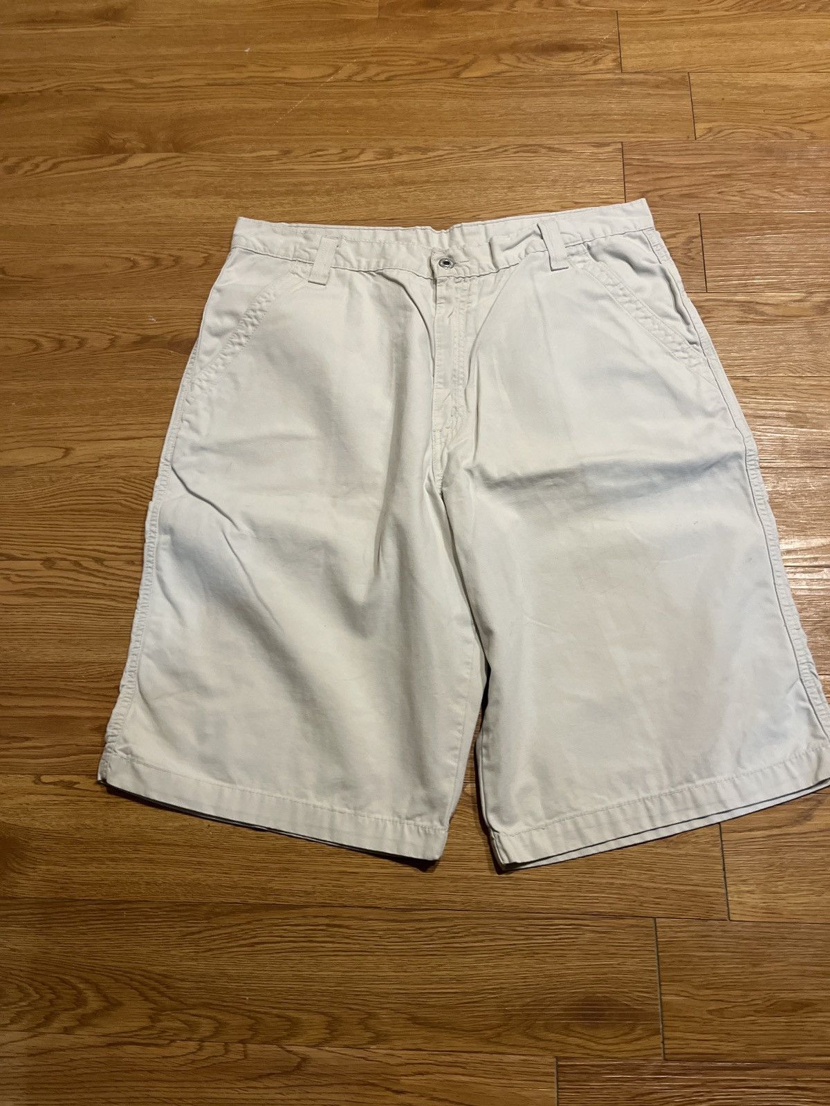 Levi's vintage 90’s baggy levi’s big pocket shorts Size US 36 / EU 52 - 2 Thumbnail