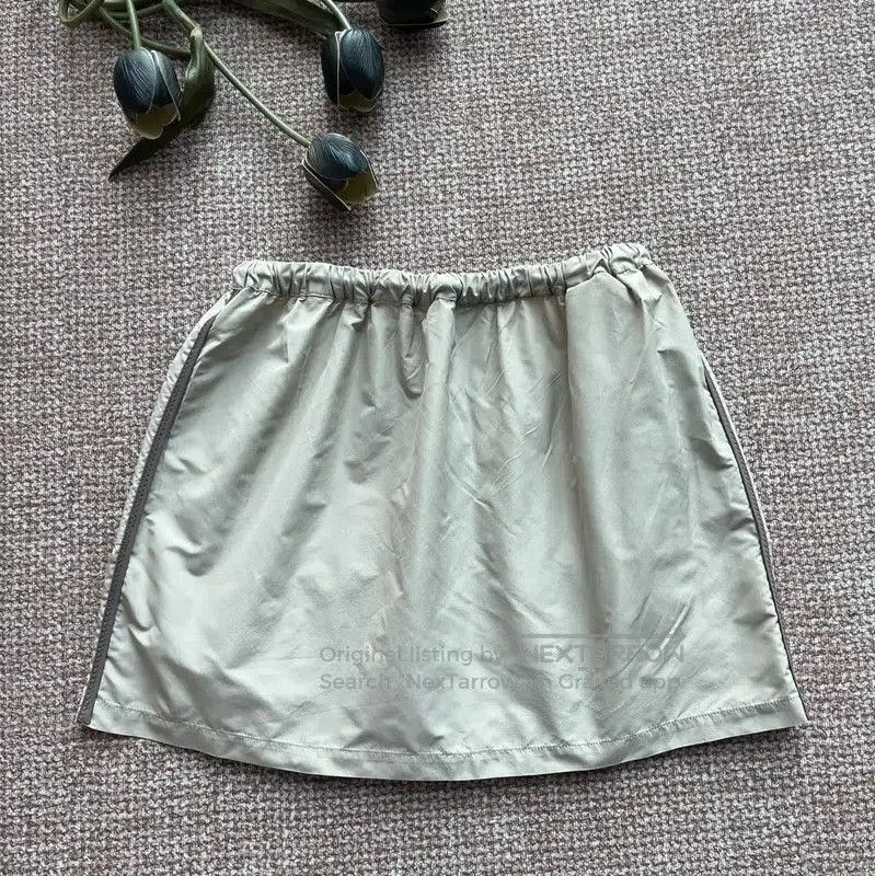 Miu Miu Miu Miu Khaki Women’s Shorts . Size 23" - 2 Thumbnail