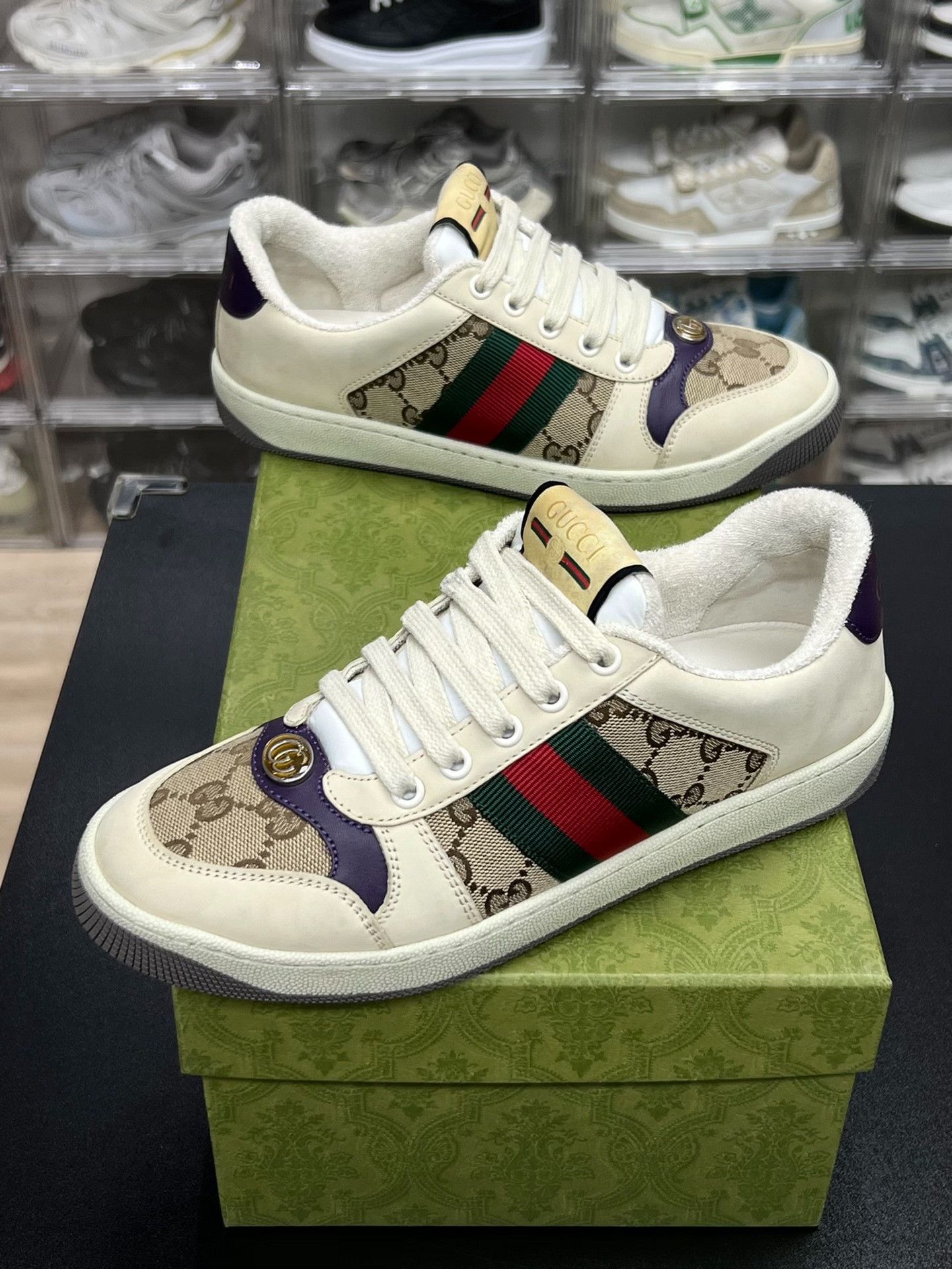 Gucci Gucci Lowtop Sneakers us_7-5 Women Size US 7.5 / IT 37.5 - 1 Thumbnail
