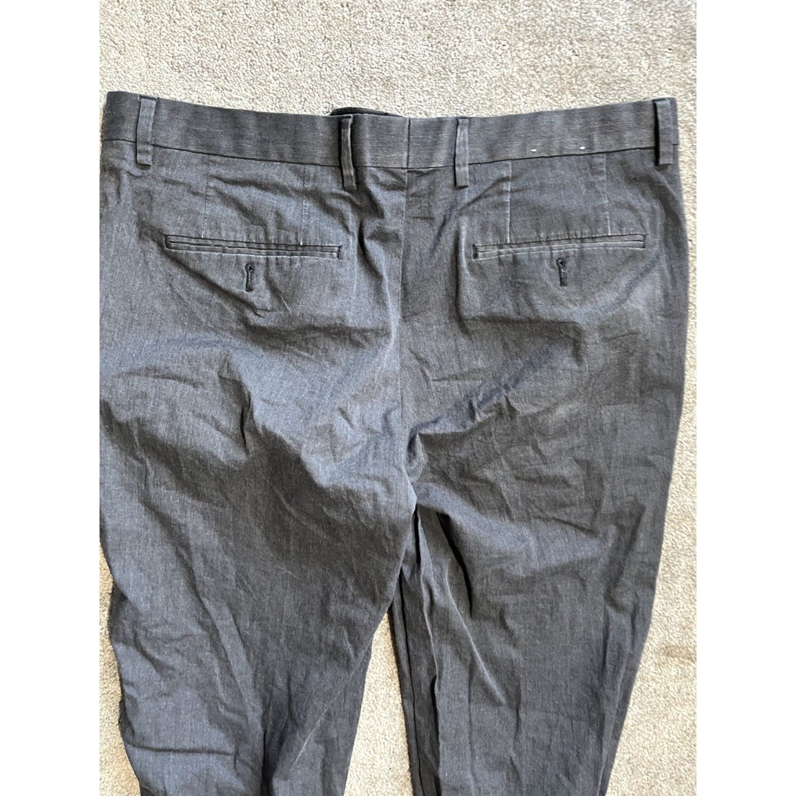 Express Express Men's Dress Pants Size 32x30 Gray Canvas Straight Leg Business Casual Size US 32 / EU 48 - 2 Thumbnail