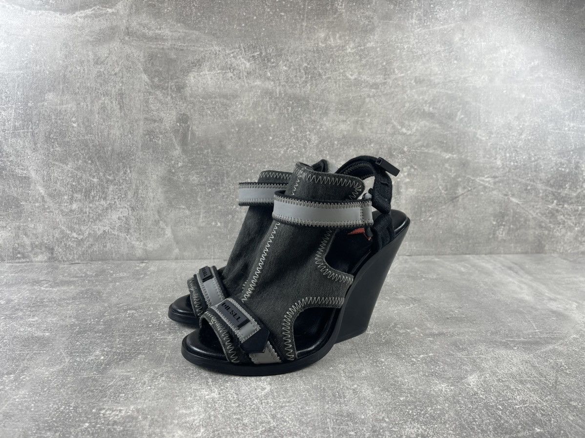 Diesel Diesel Platform Wedge Avant-Garde Star Logo Straps Sandals Size US 10 / IT 40 - 1 Thumbnail