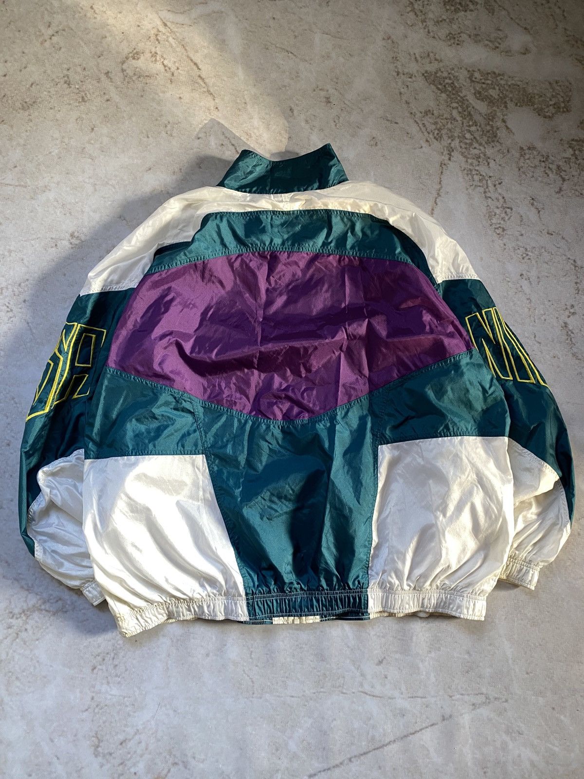 Nike × Vintage Vintage Nike Nylon Track Jacket Size US XL / EU 56 / 4 - 4 Thumbnail
