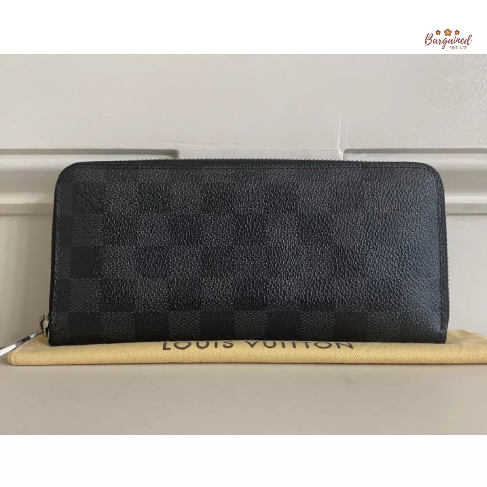 Louis Vuitton Louis Vuitton Damier Graphite Canvas Zippy Organizer Wallet Size ONE SIZE - 1 Thumbnail