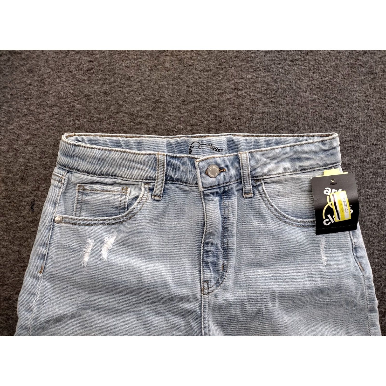 Vintage Art Class Cropped Women's Jeans Shorts light blue XL 14-16 Denim 5-Pocket Relaxed Mid Rise Casual Spring Summer Blue denim shorts (Women) Size 40" / US 18 - 3 Thumbnail