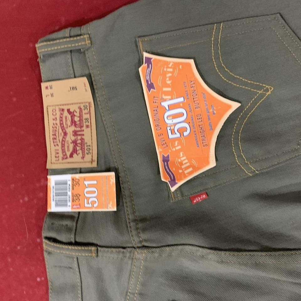 Levi's Vintage Levi 501 fly button Size US 38 / EU 54 - 5 Thumbnail